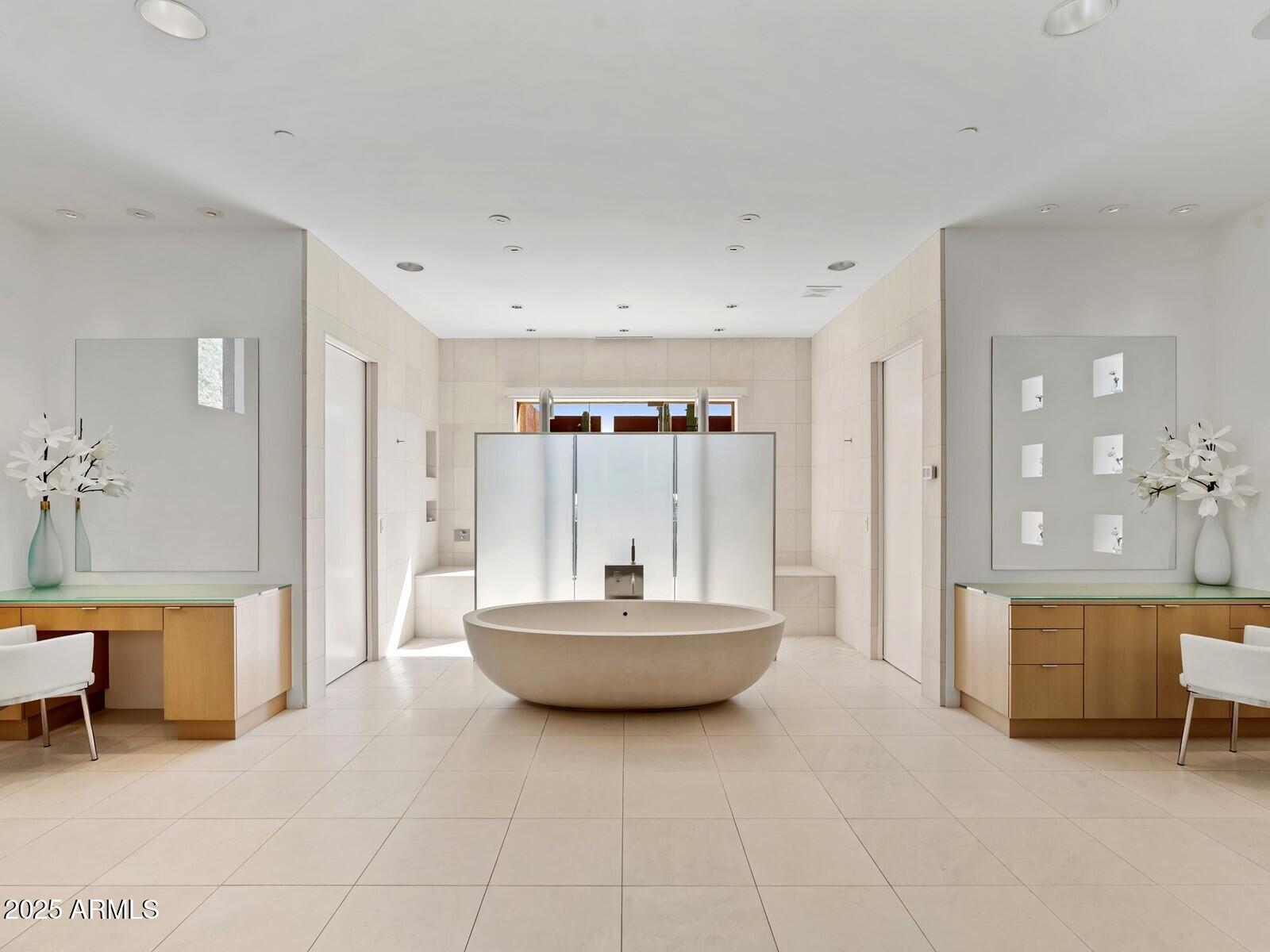 9191 E HAPPY HOLLOW Drive