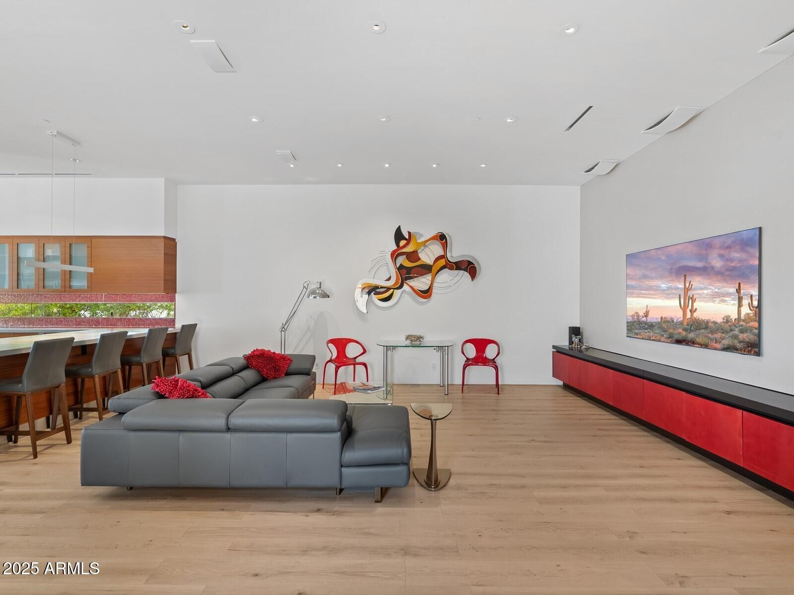 9191 E HAPPY HOLLOW Drive