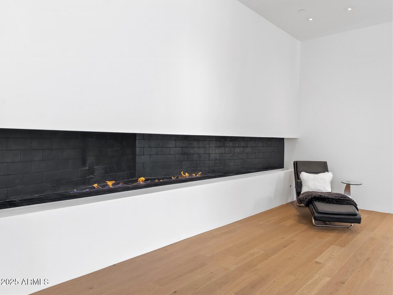 9191 E HAPPY HOLLOW Drive