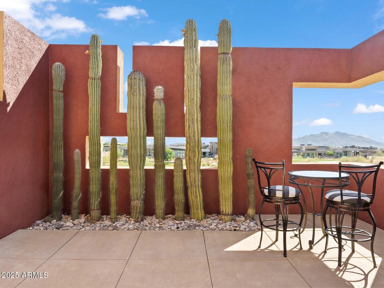 9191 E HAPPY HOLLOW Drive