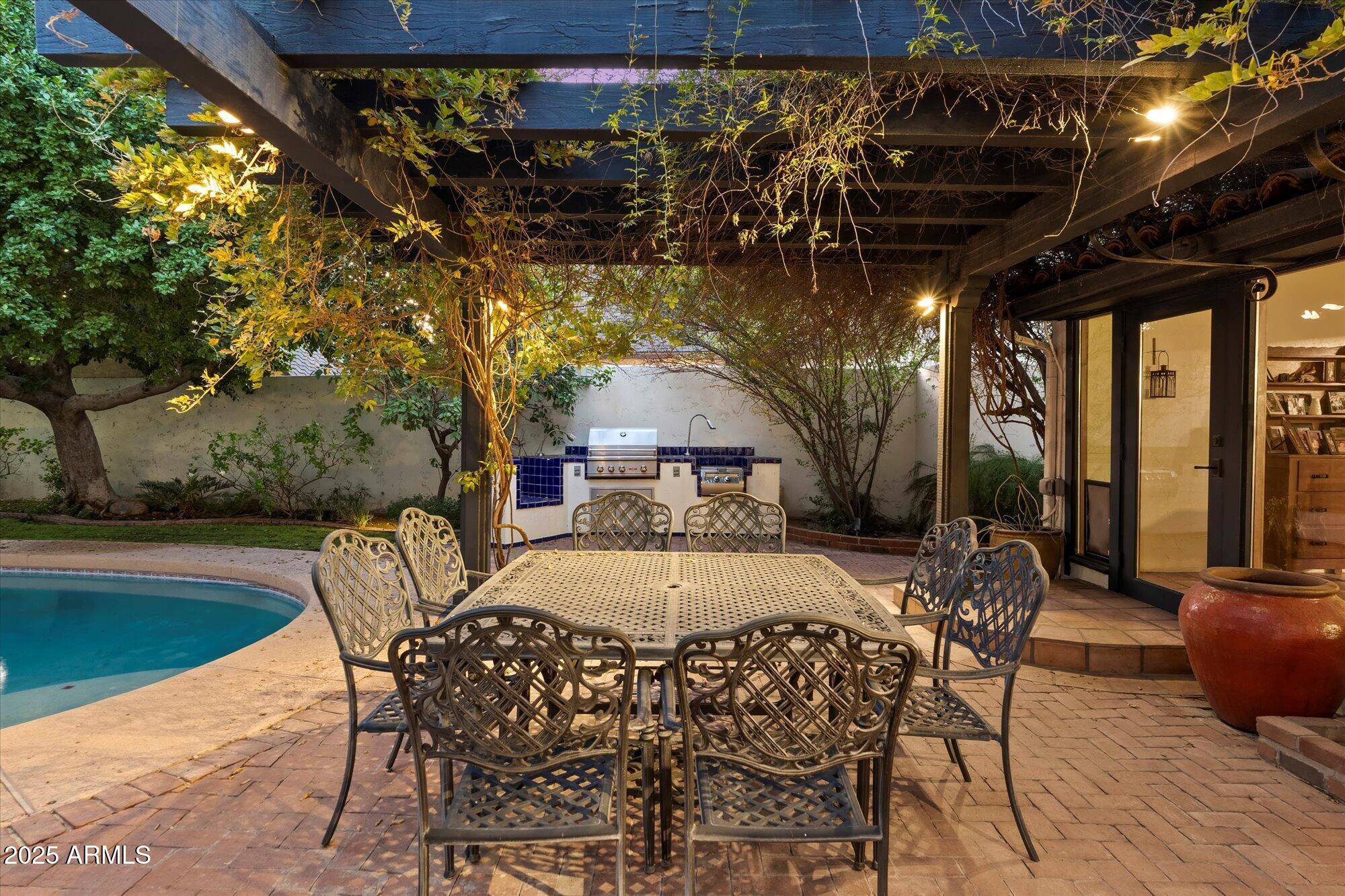 1614 PALMCROFT Drive SW