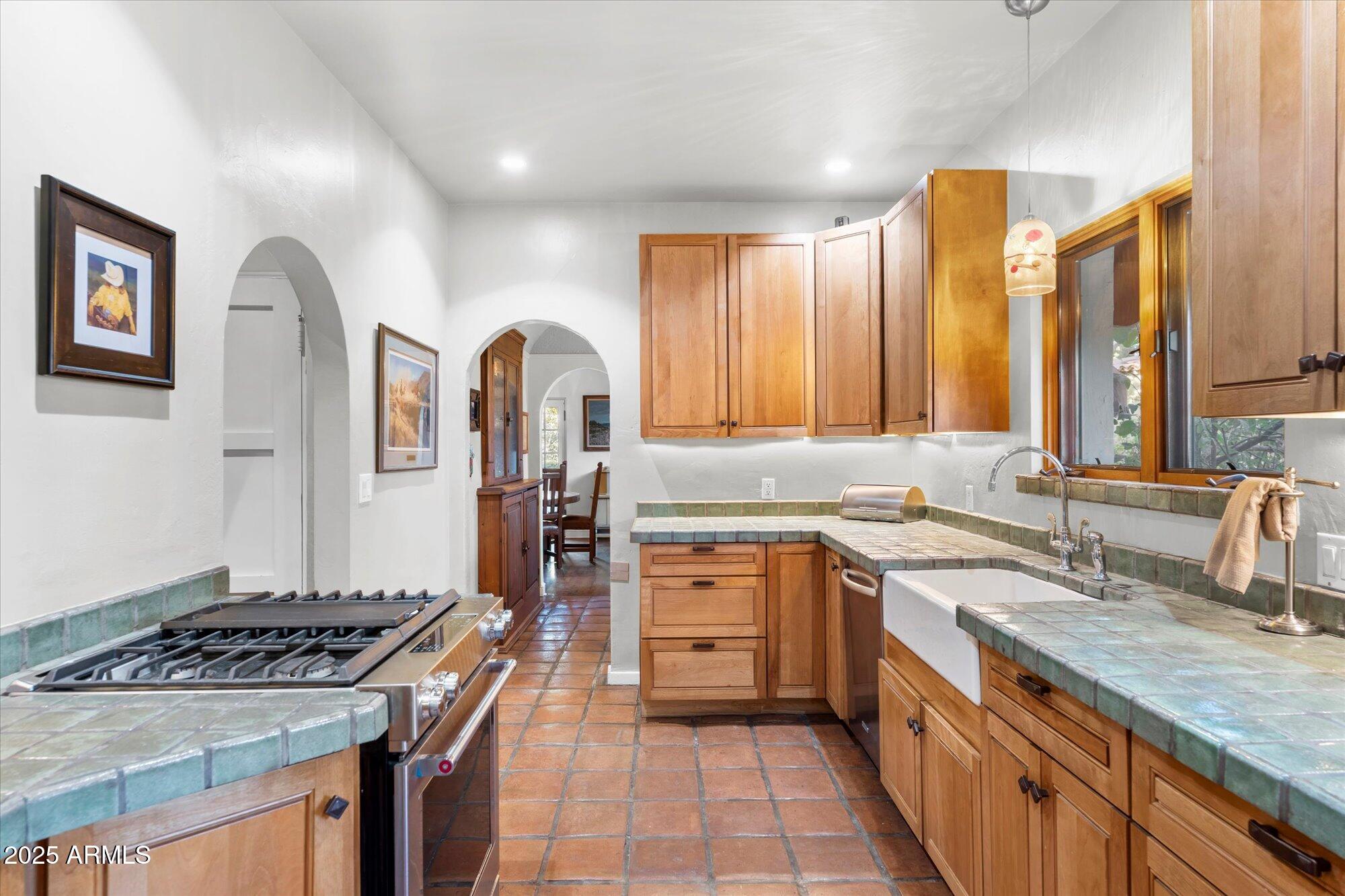 1614 PALMCROFT Drive SW