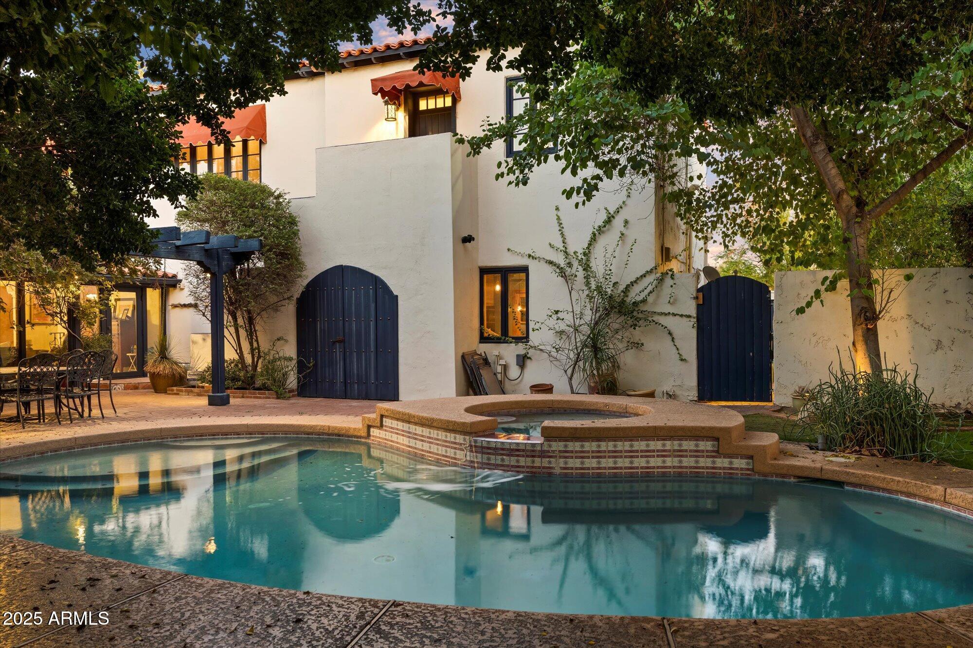 1614 PALMCROFT Drive SW