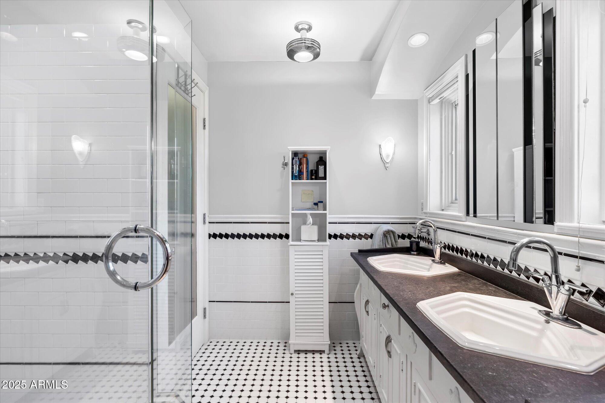 1614 PALMCROFT Drive SW