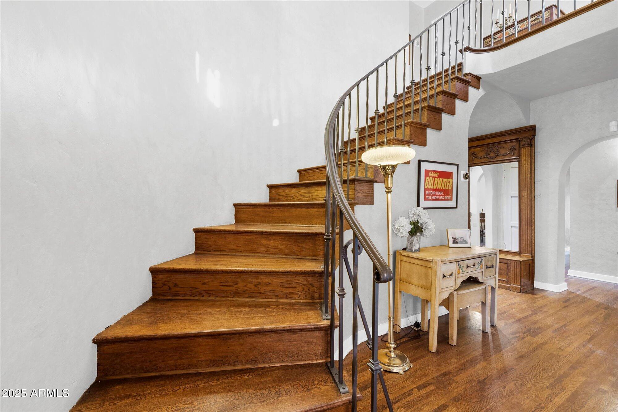 1614 PALMCROFT Drive SW