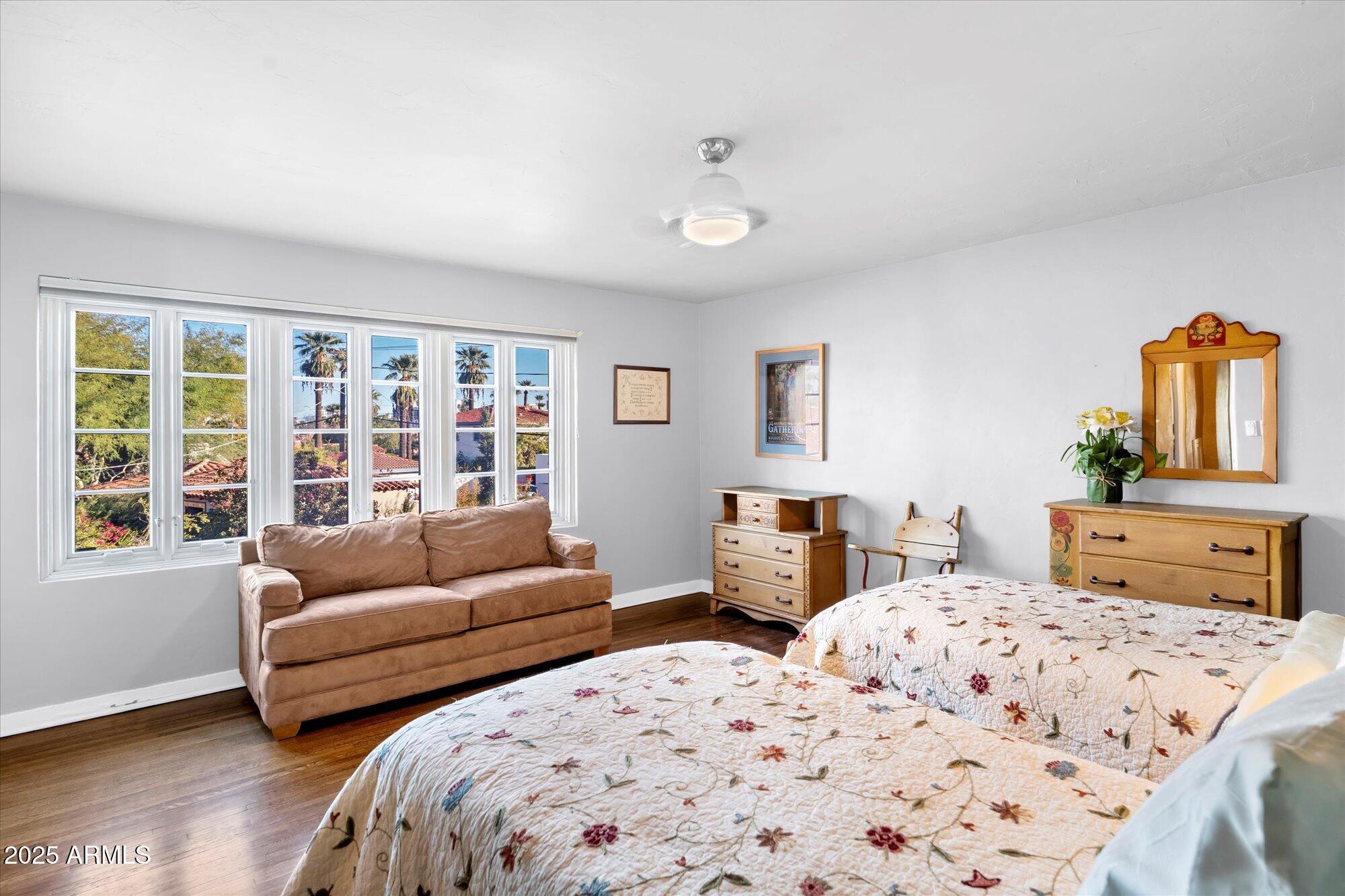 1614 PALMCROFT Drive SW