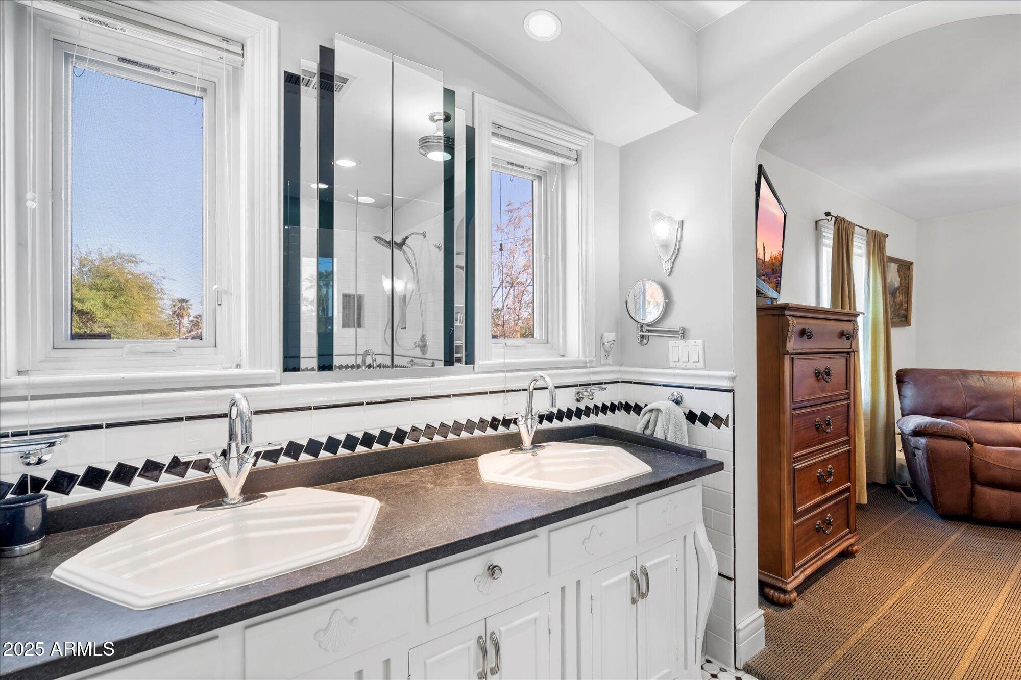 1614 PALMCROFT Drive SW