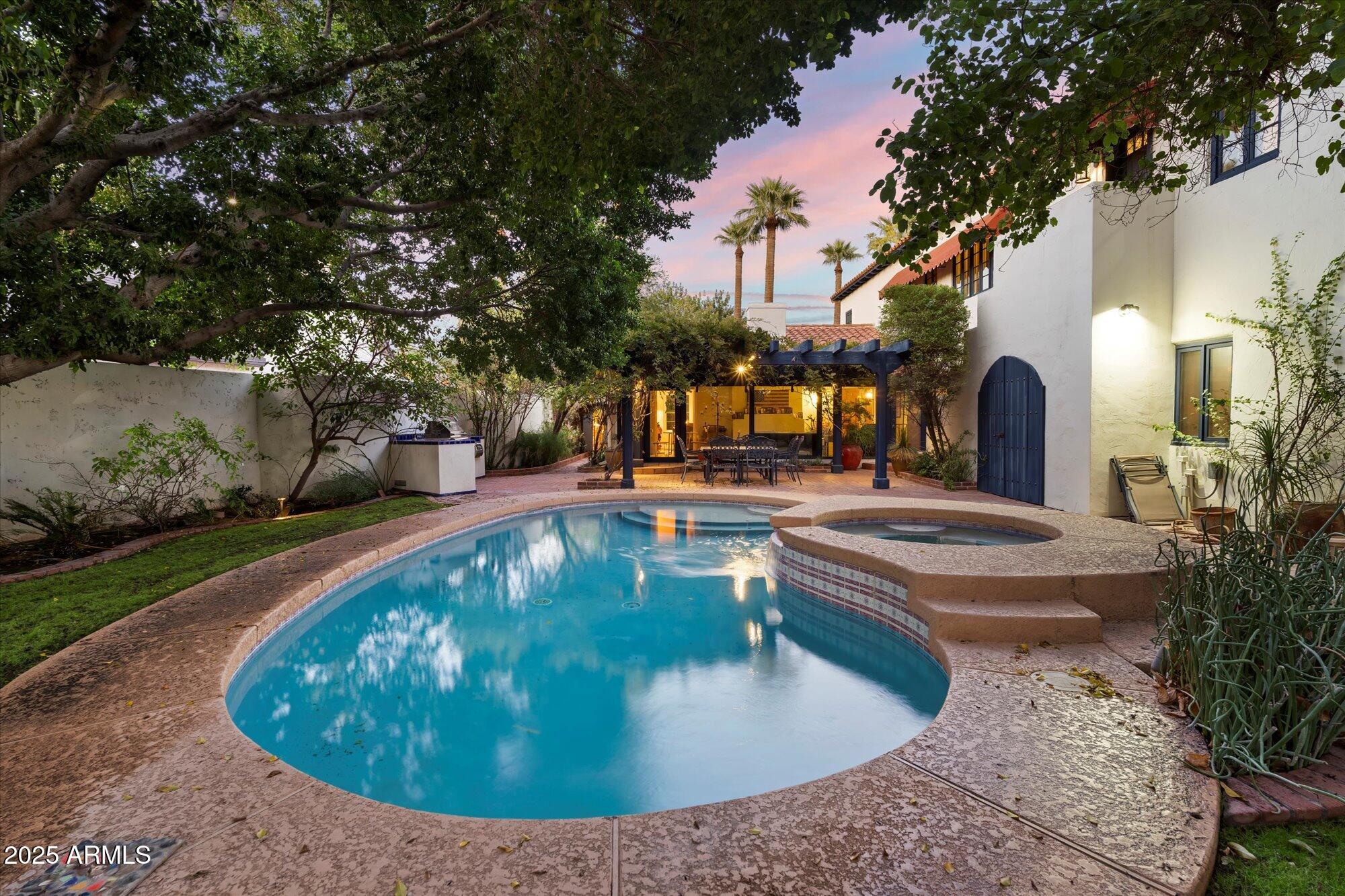 1614 PALMCROFT Drive SW