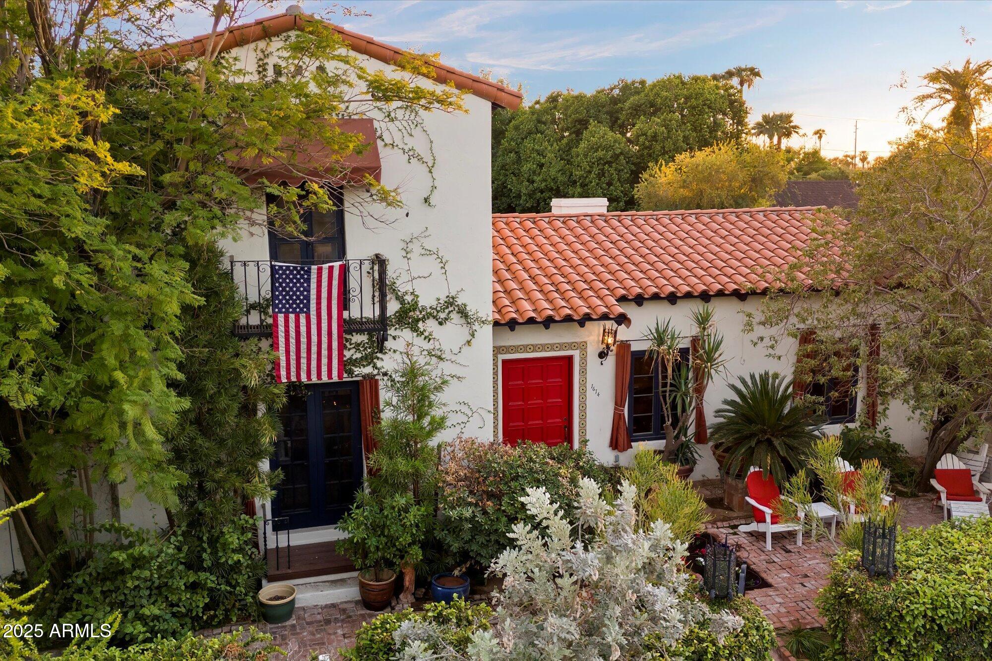 1614 PALMCROFT Drive SW