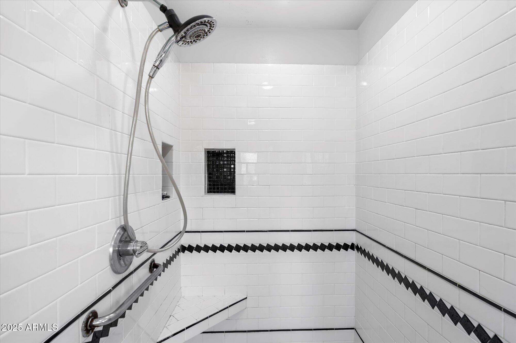 1614 PALMCROFT Drive SW