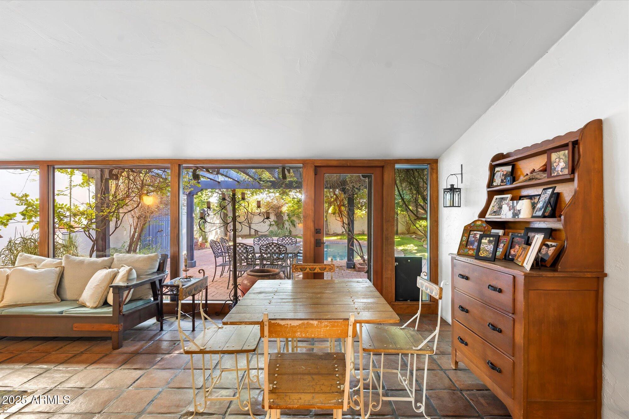 1614 PALMCROFT Drive SW