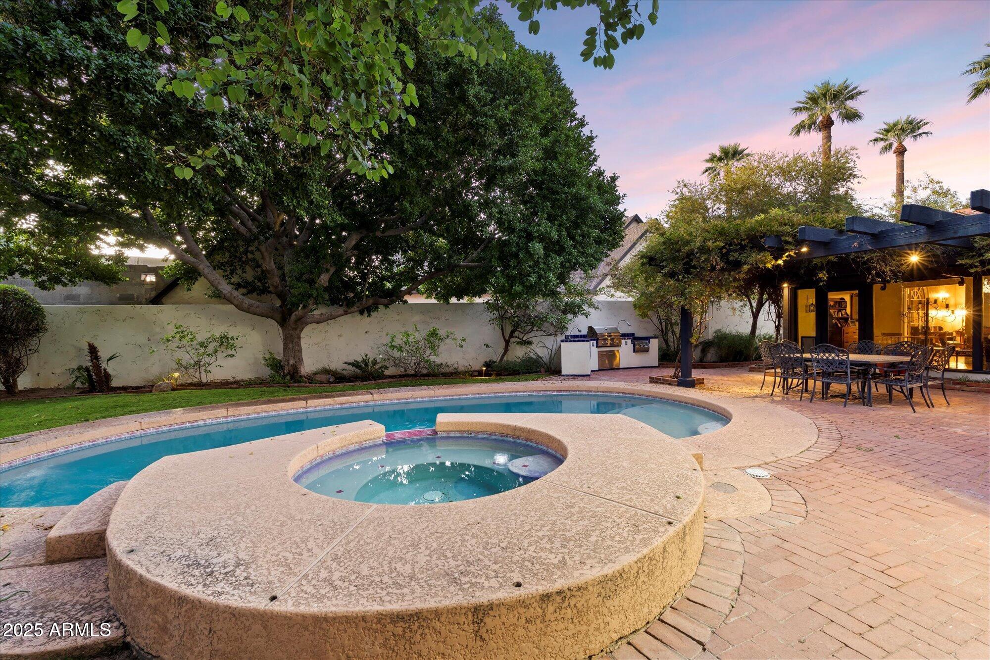 1614 PALMCROFT Drive SW