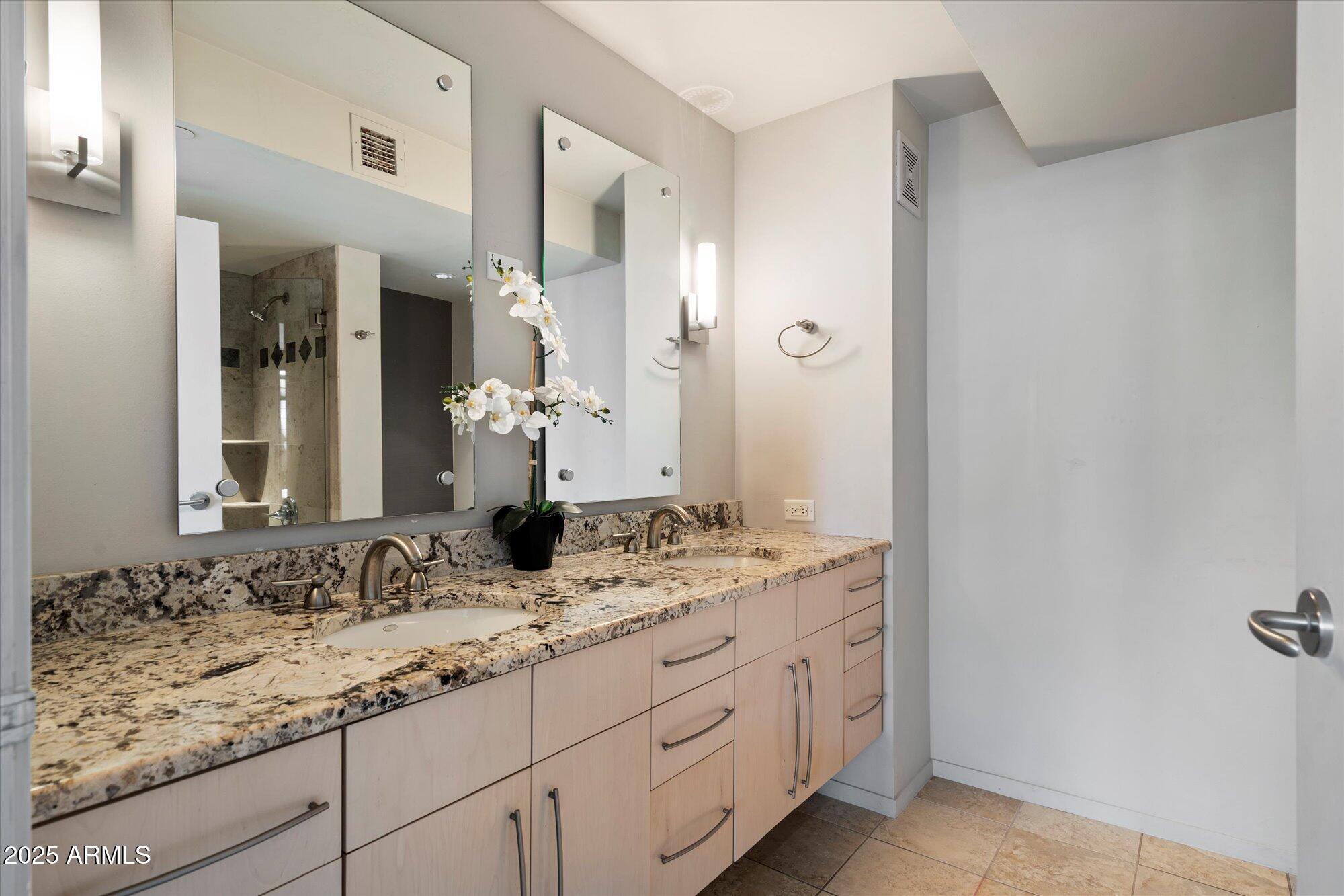 4808 N 24TH Street, 627