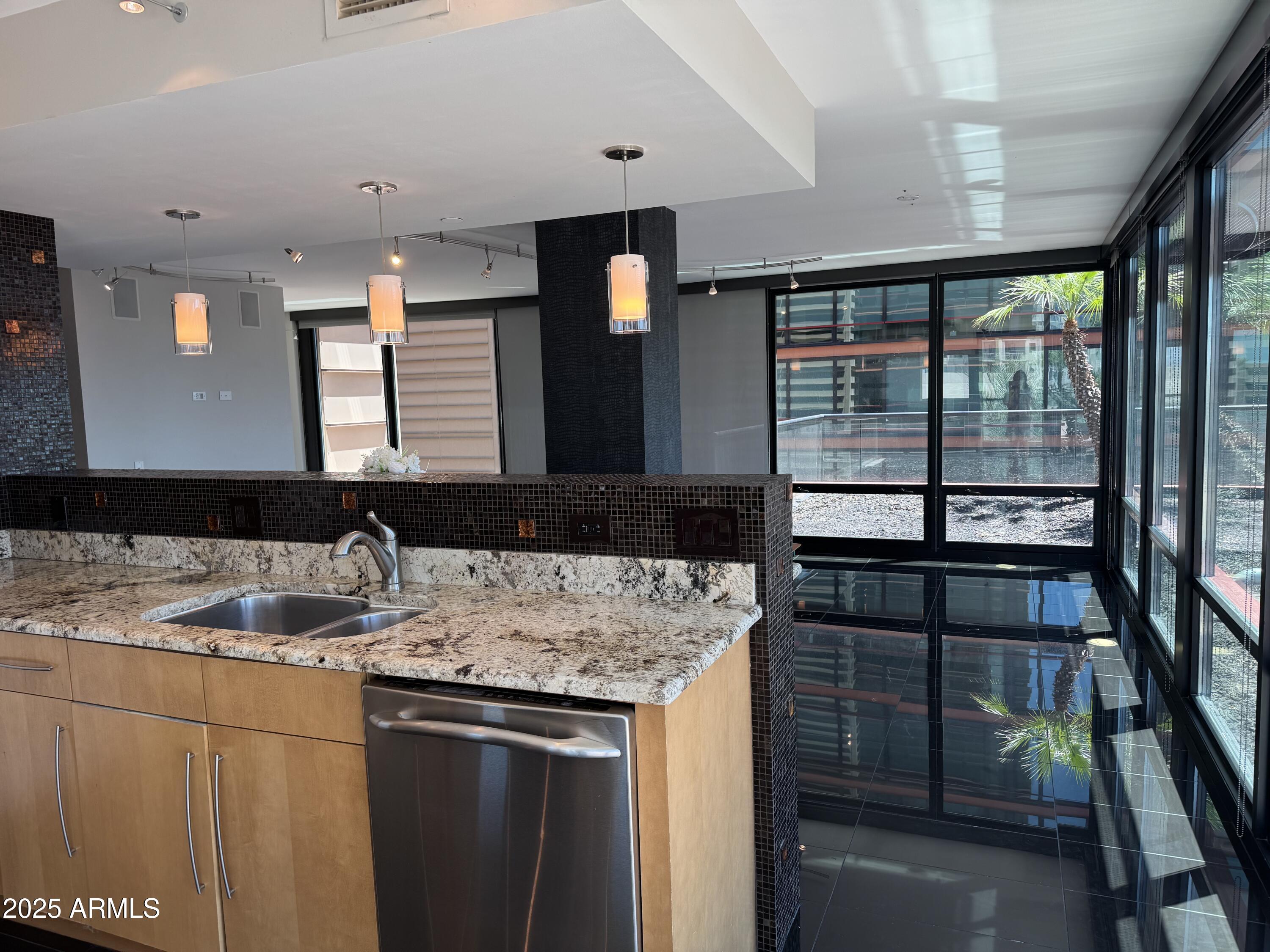4808 N 24TH Street, 627