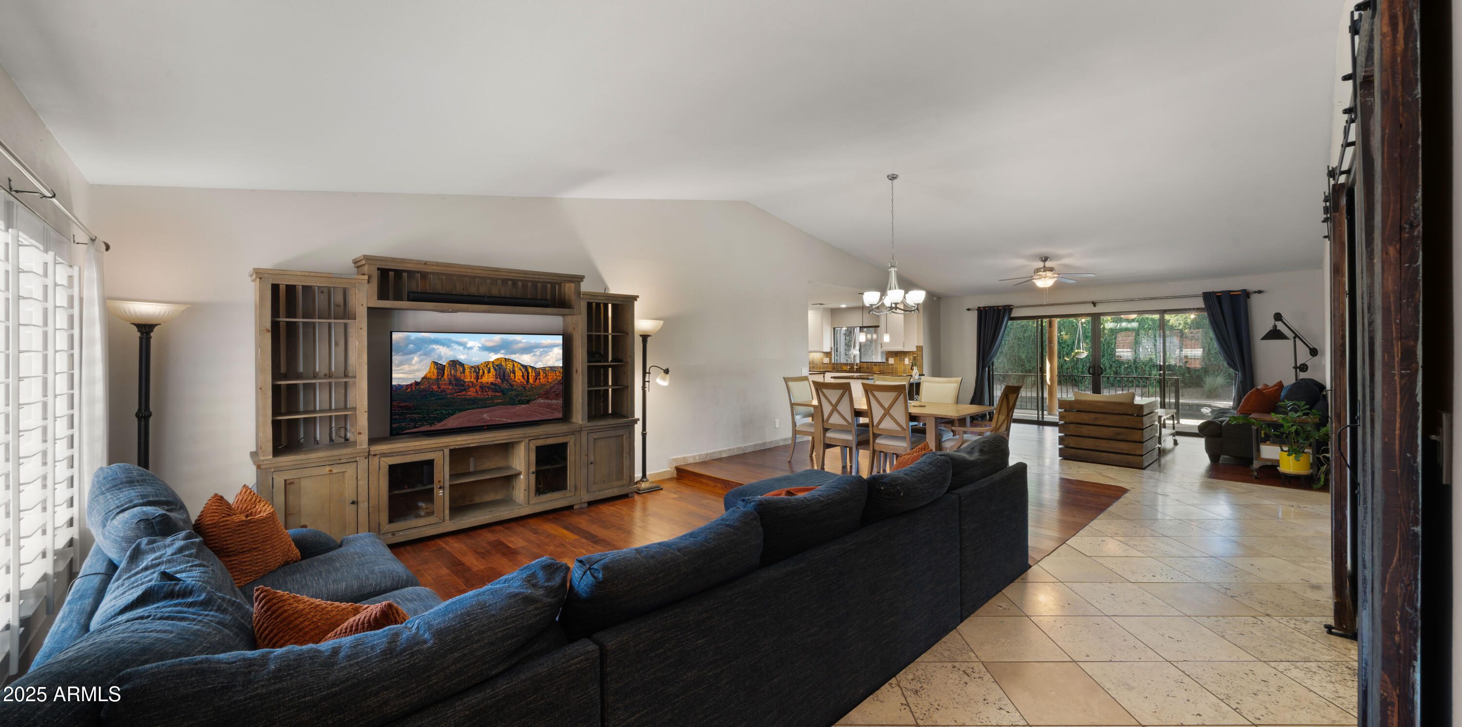 2250 E SAHUARO Drive