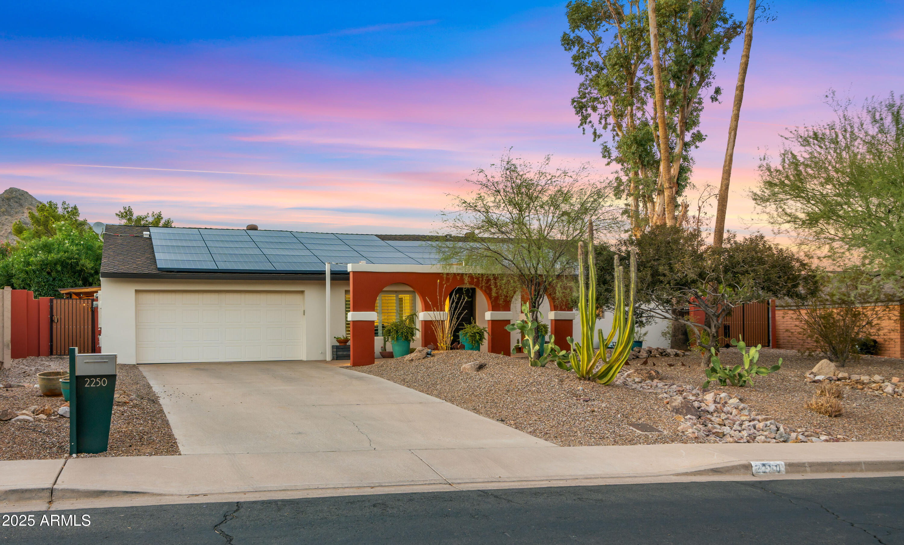 2250 E SAHUARO Drive