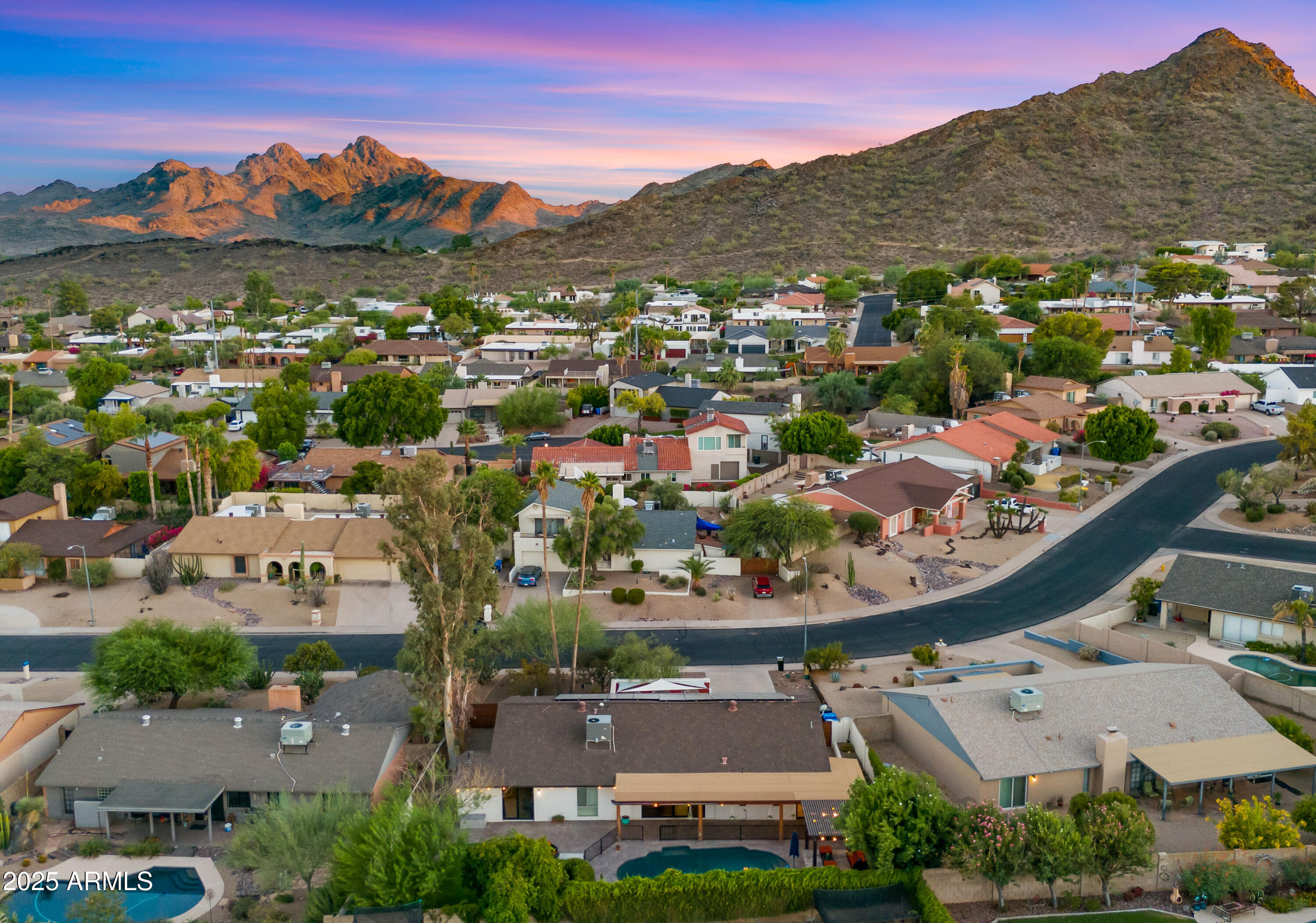 2250 E SAHUARO Drive