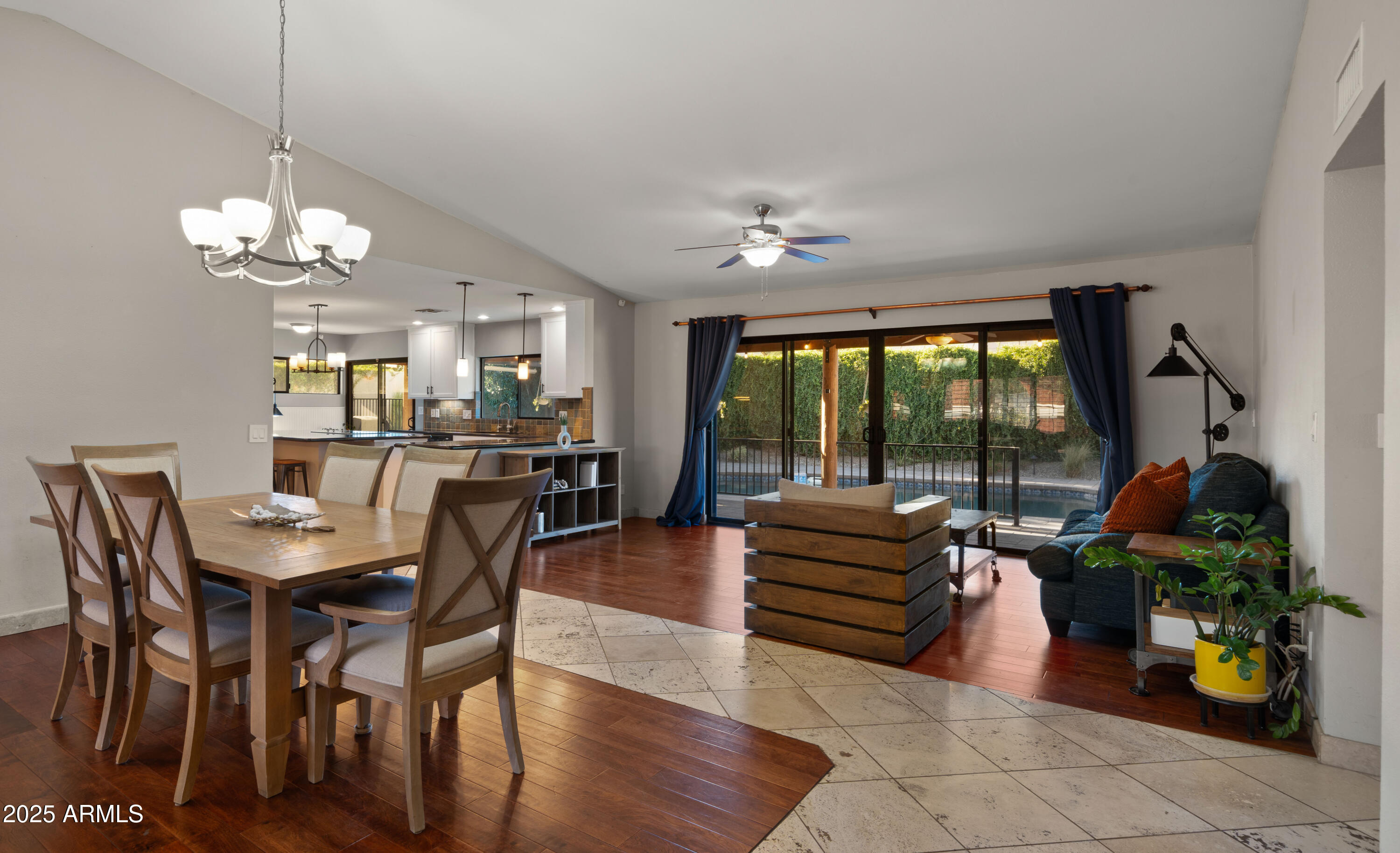 2250 E SAHUARO Drive