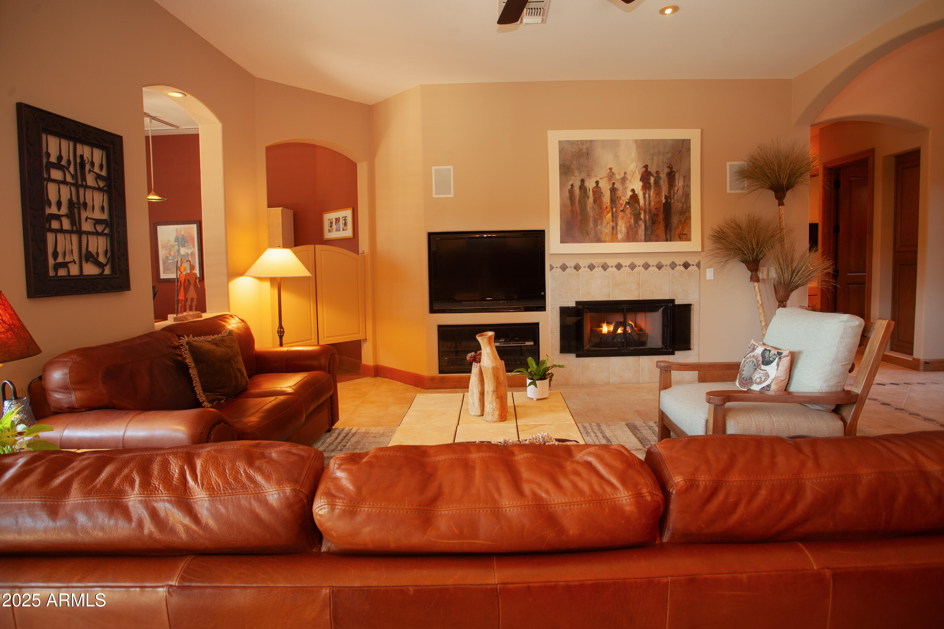 7347 E EVENING GLOW Drive