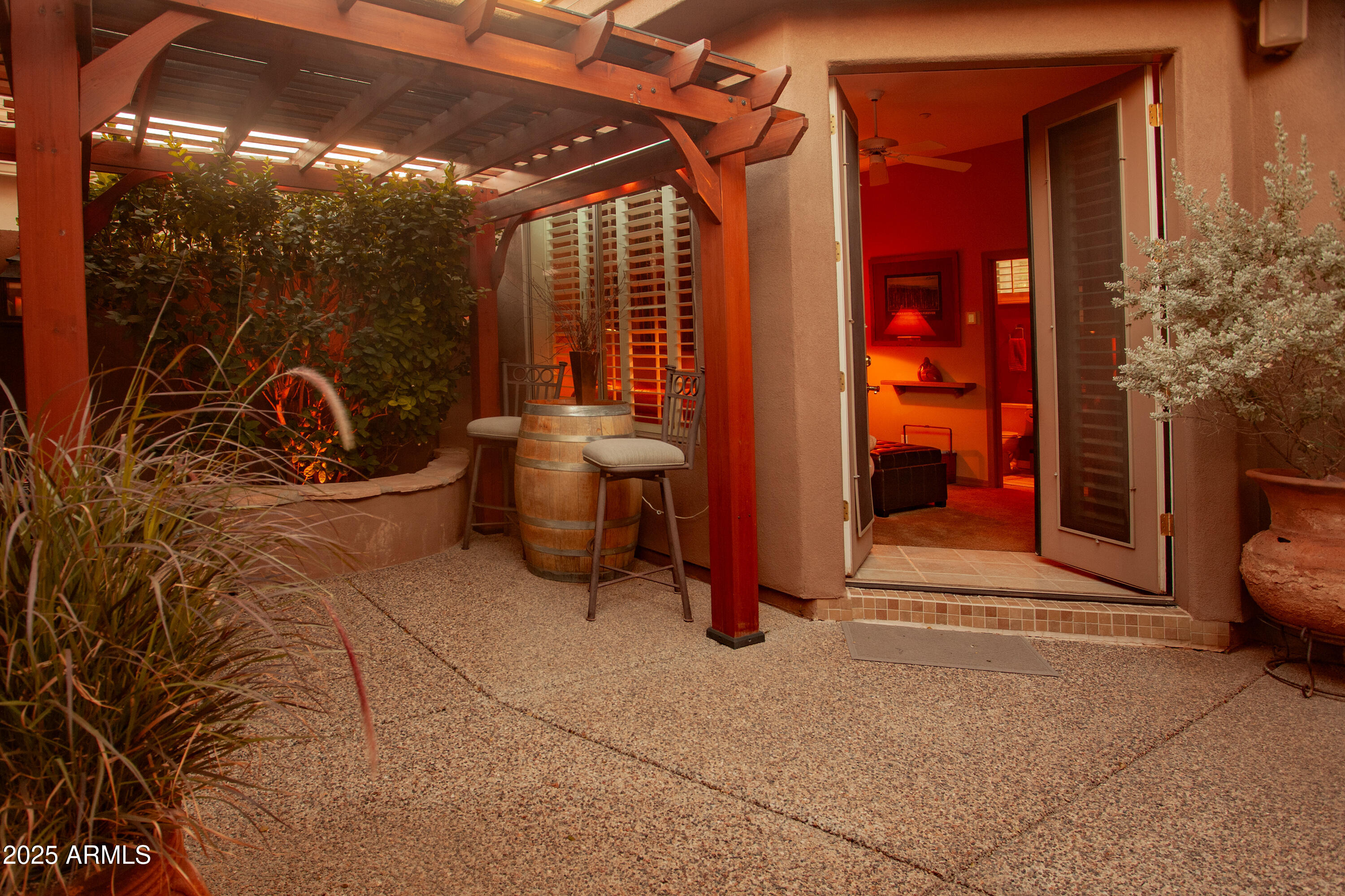 7347 E EVENING GLOW Drive