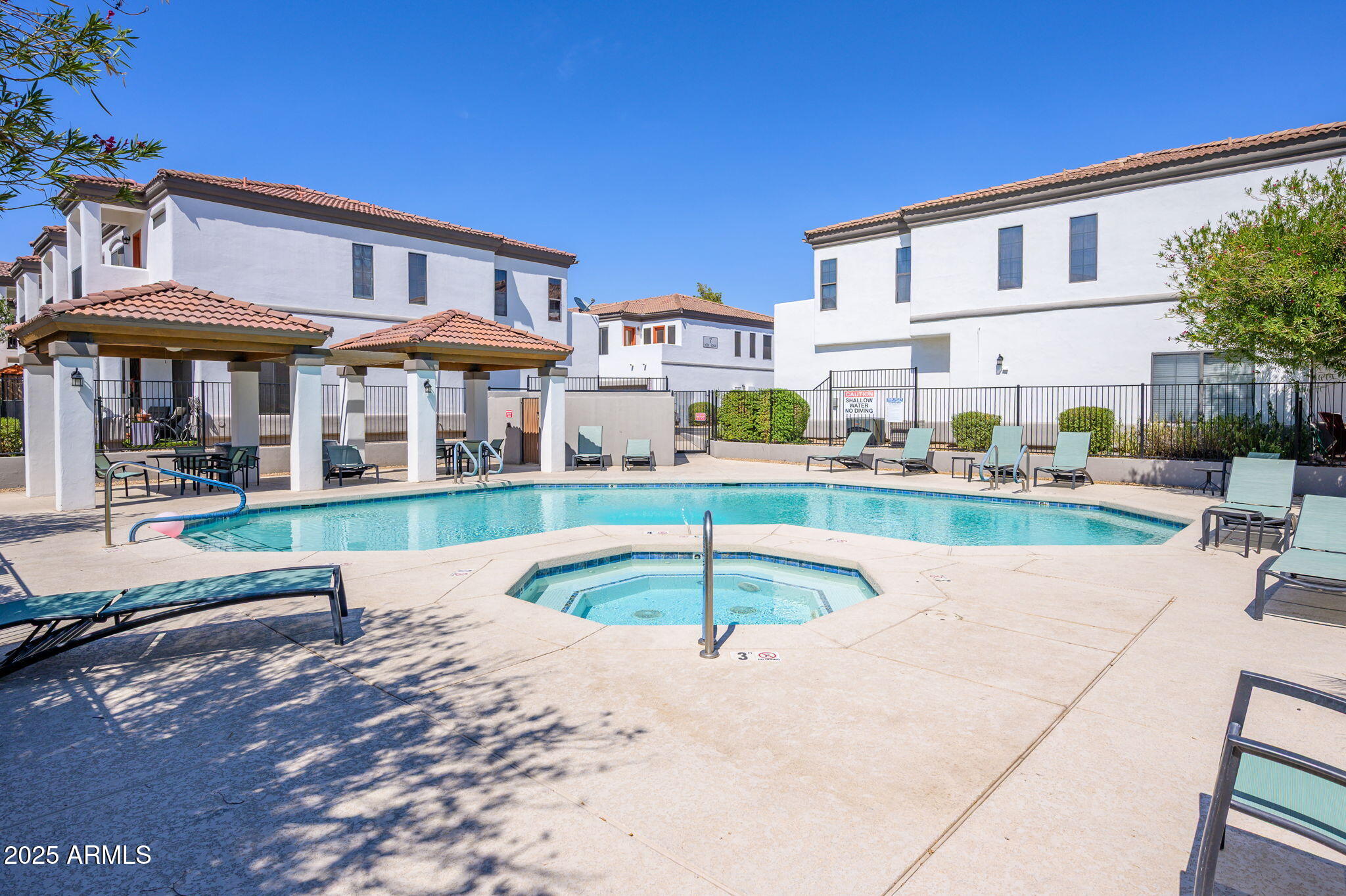 3150 E BEARDSLEY Road, 1072