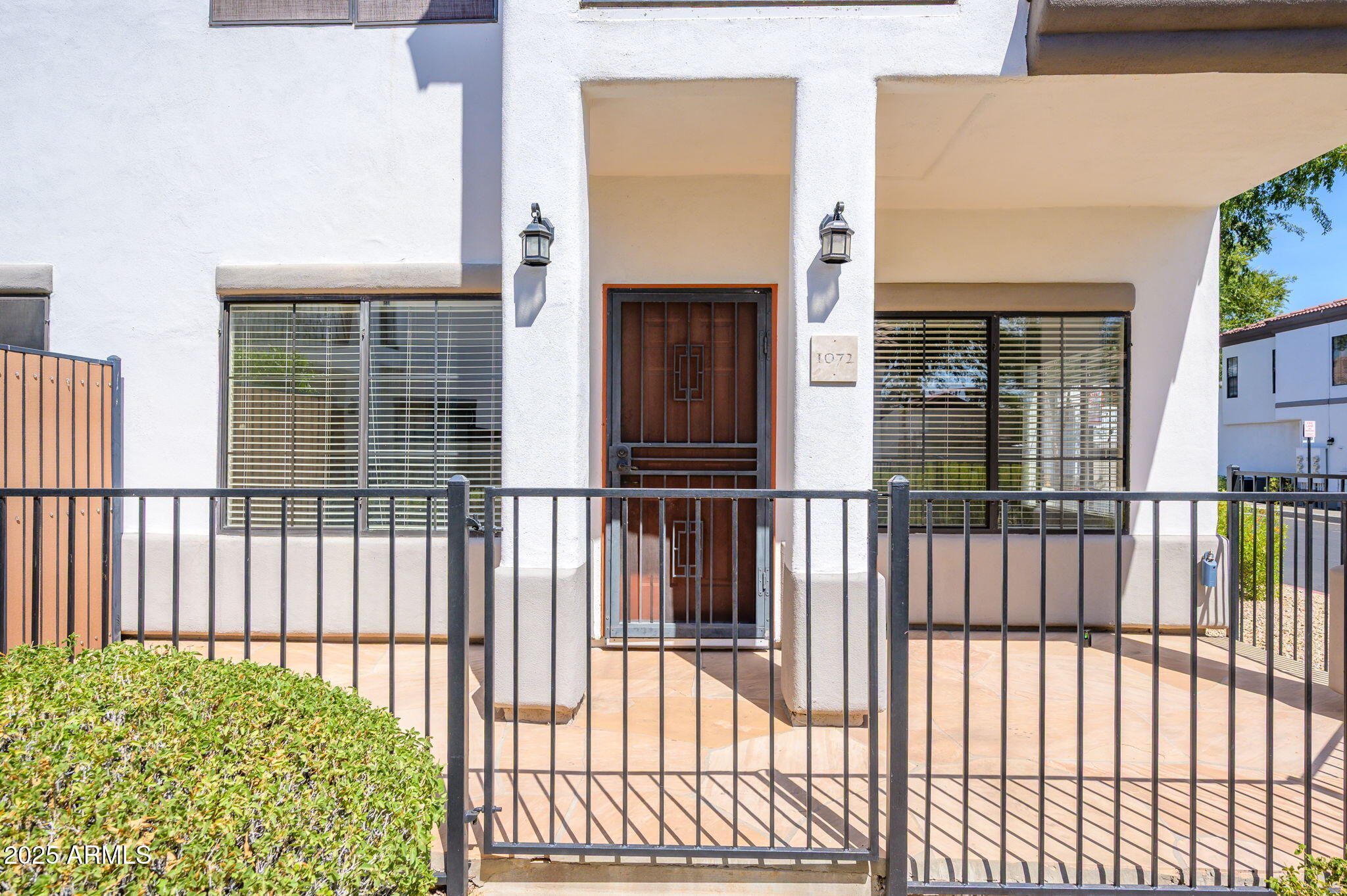 3150 E BEARDSLEY Road, 1072