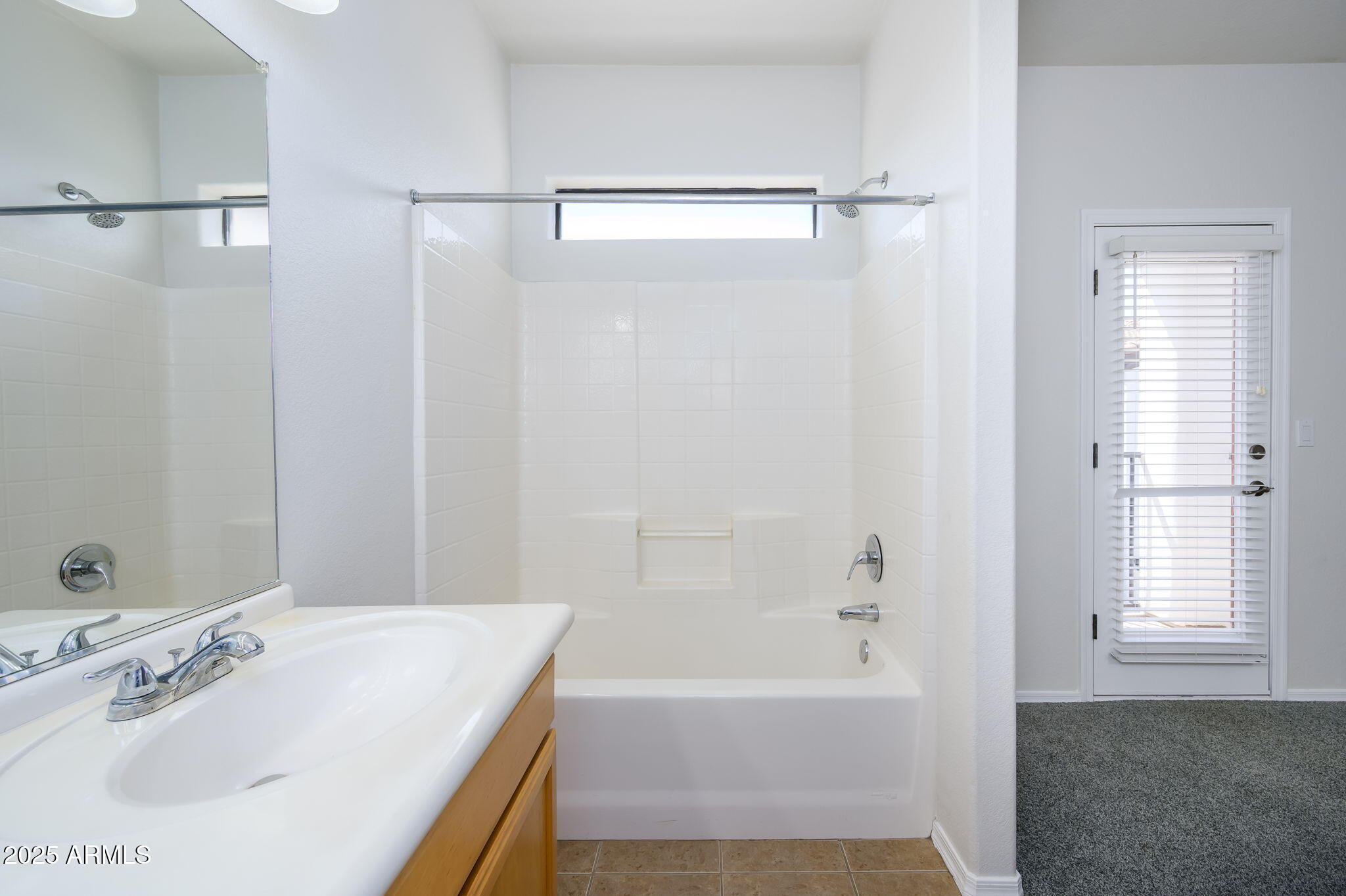 3150 E BEARDSLEY Road, 1072