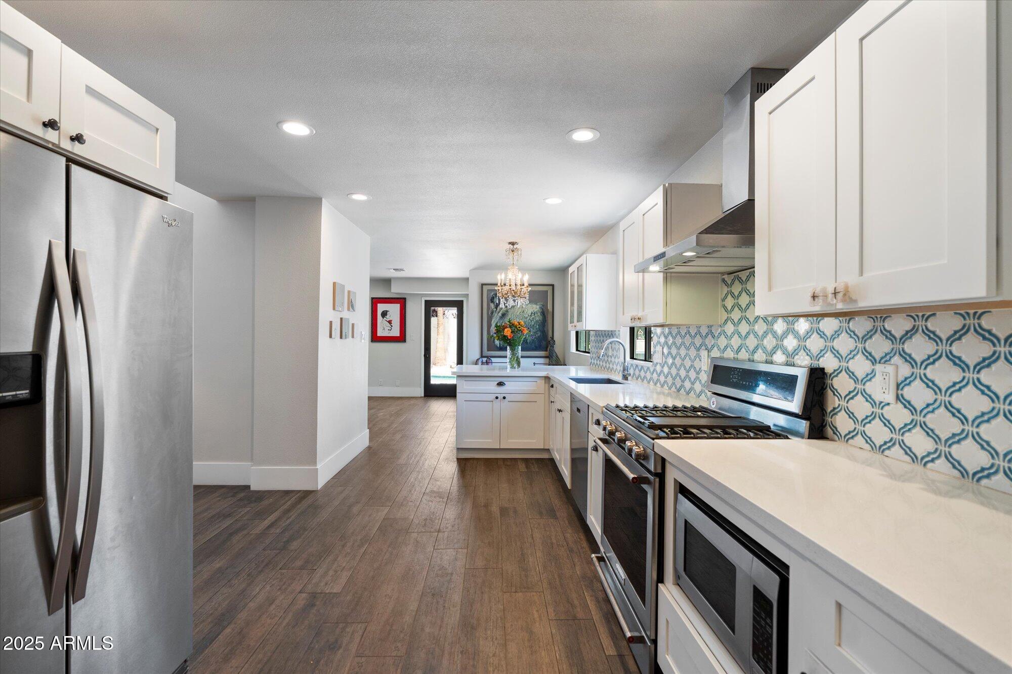 7332 E CLAREMONT Street