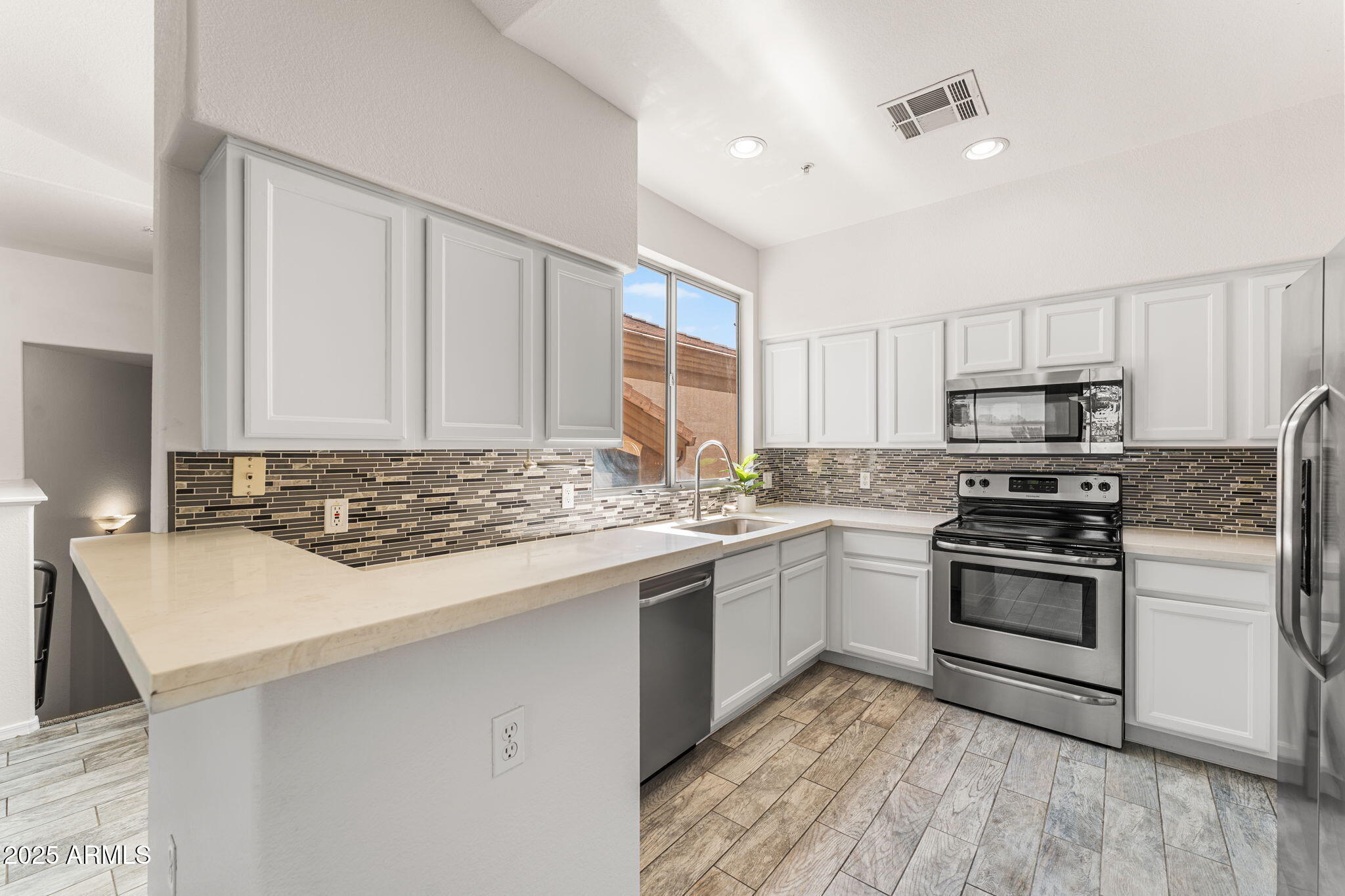 1445 E BROADWAY Road, 208