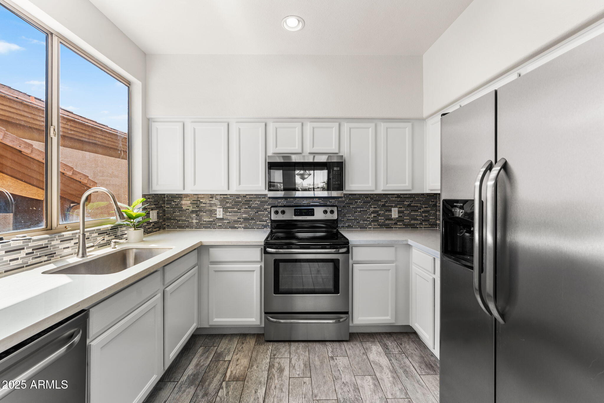 1445 E BROADWAY Road, 208