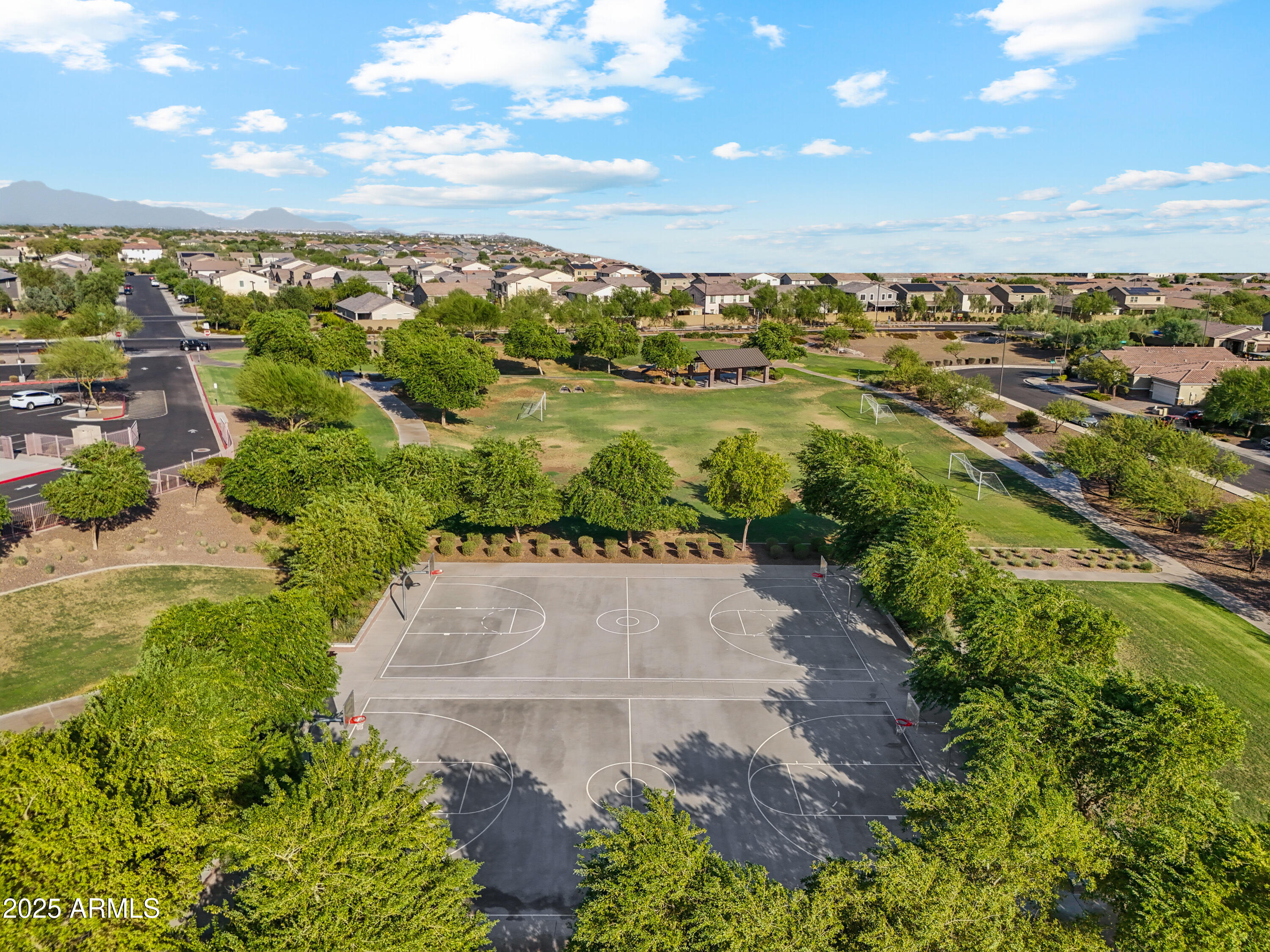 1786 N MARKETSIDE Avenue