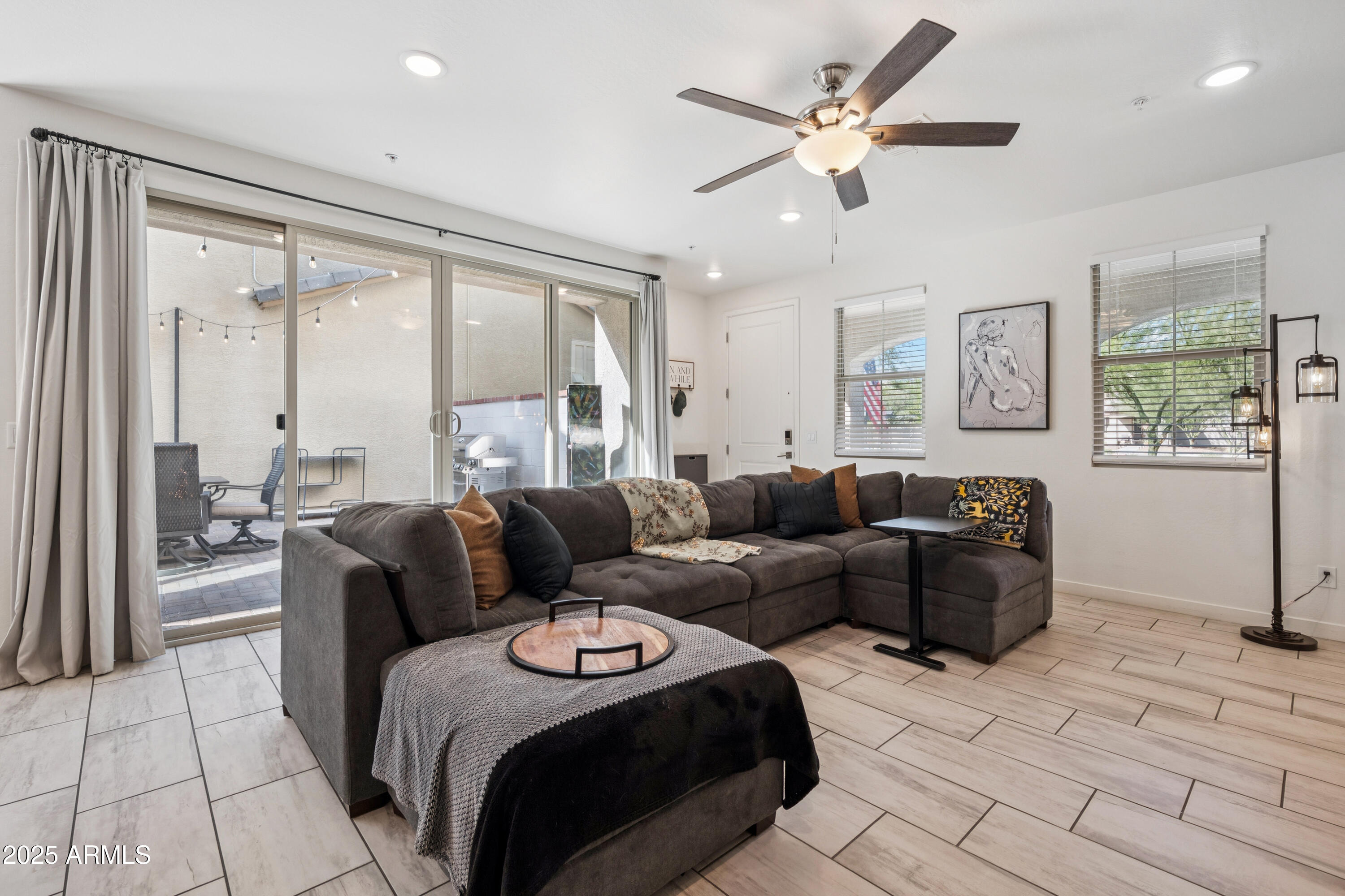 1786 N MARKETSIDE Avenue