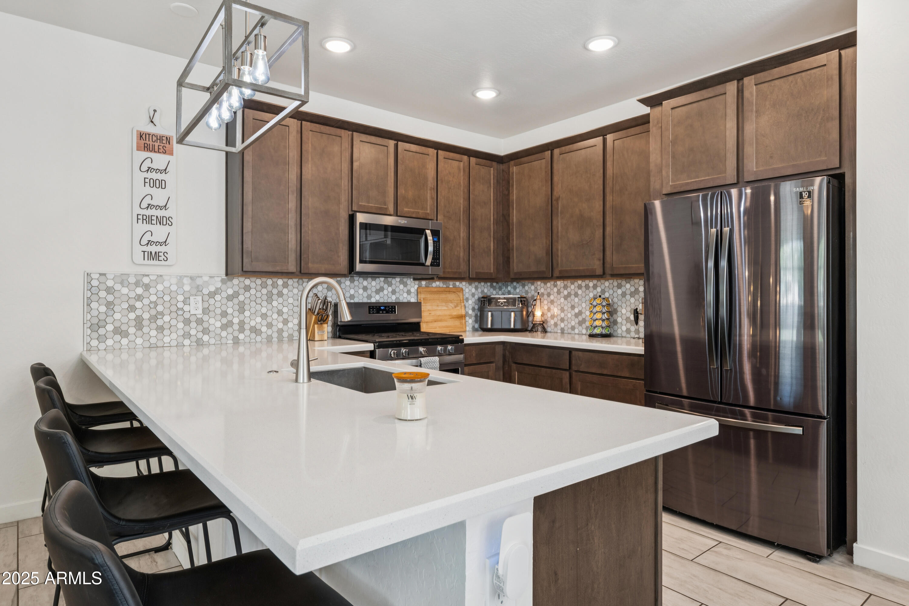 1786 N MARKETSIDE Avenue