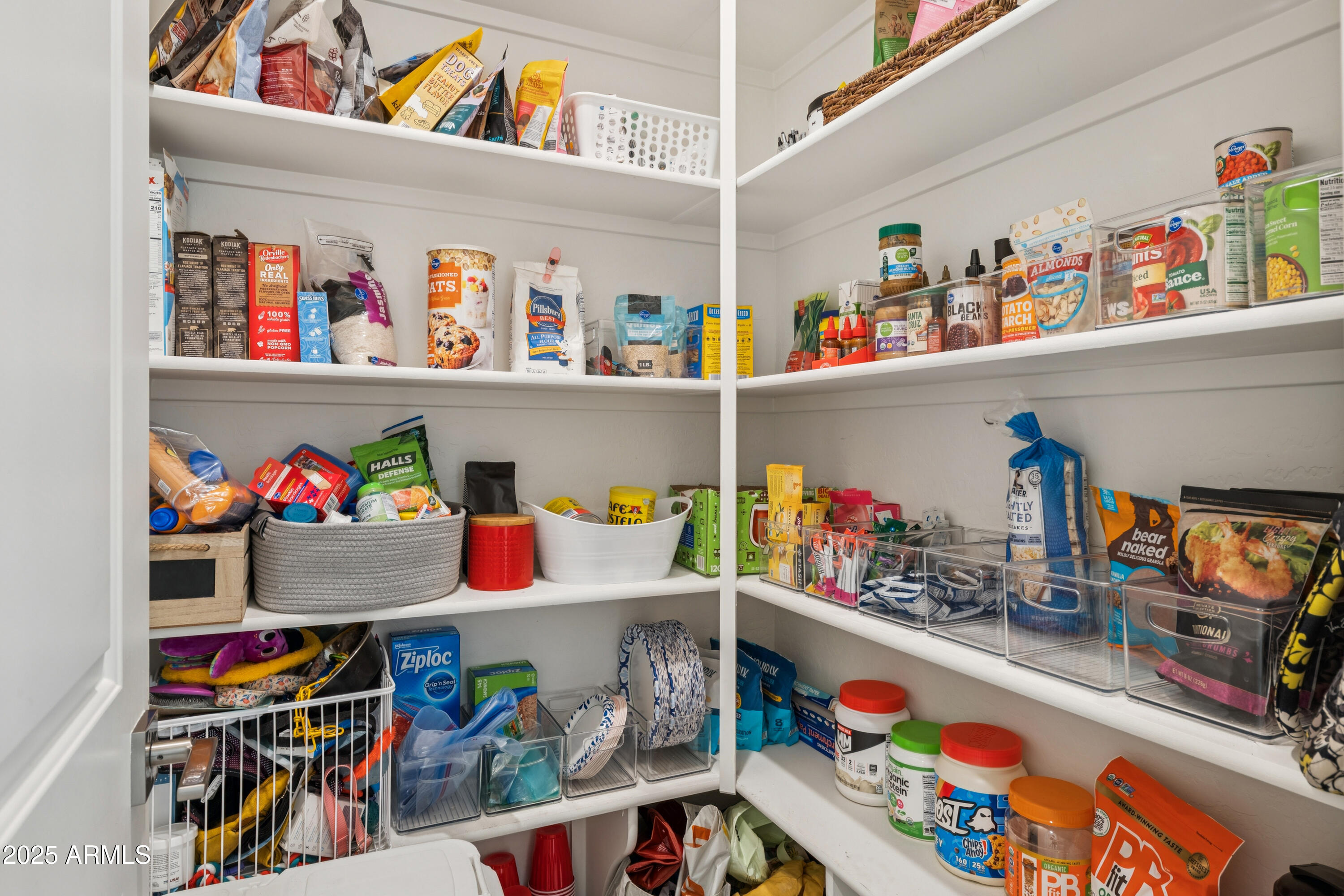 1786 N MARKETSIDE Avenue