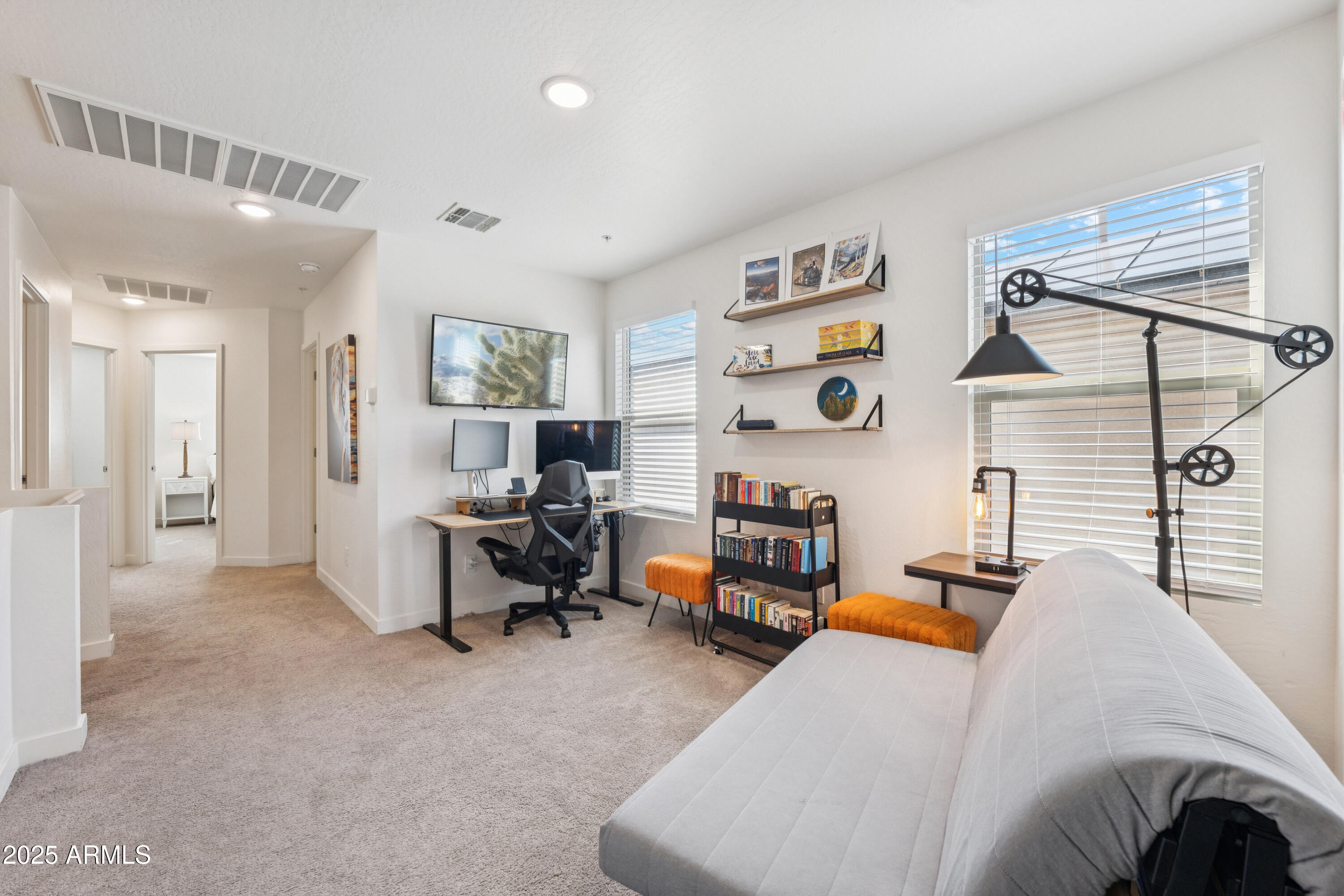 1786 N MARKETSIDE Avenue