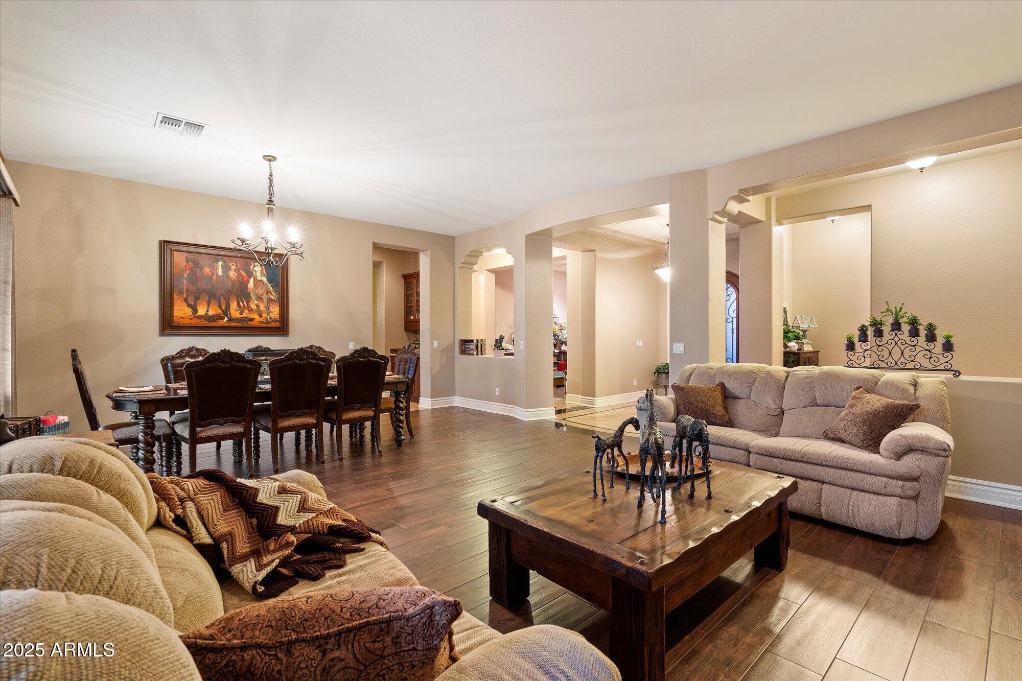 2312 W Villa Cassandra Drive