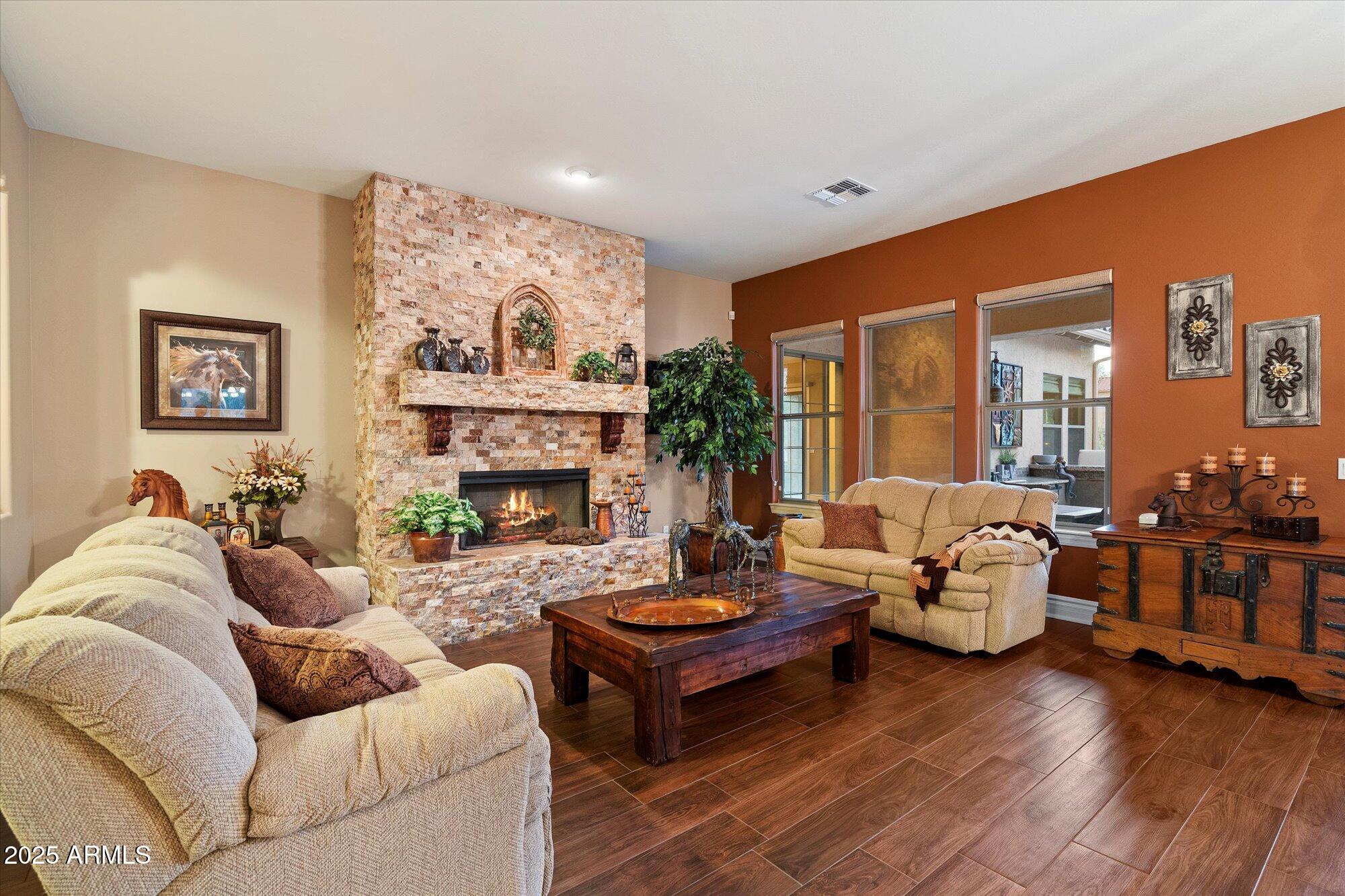 2312 W Villa Cassandra Drive