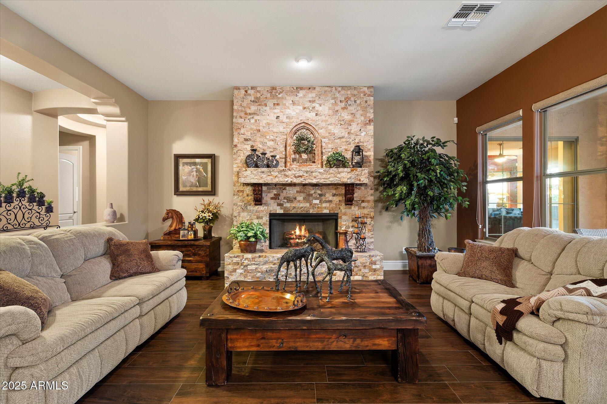 2312 W Villa Cassandra Drive