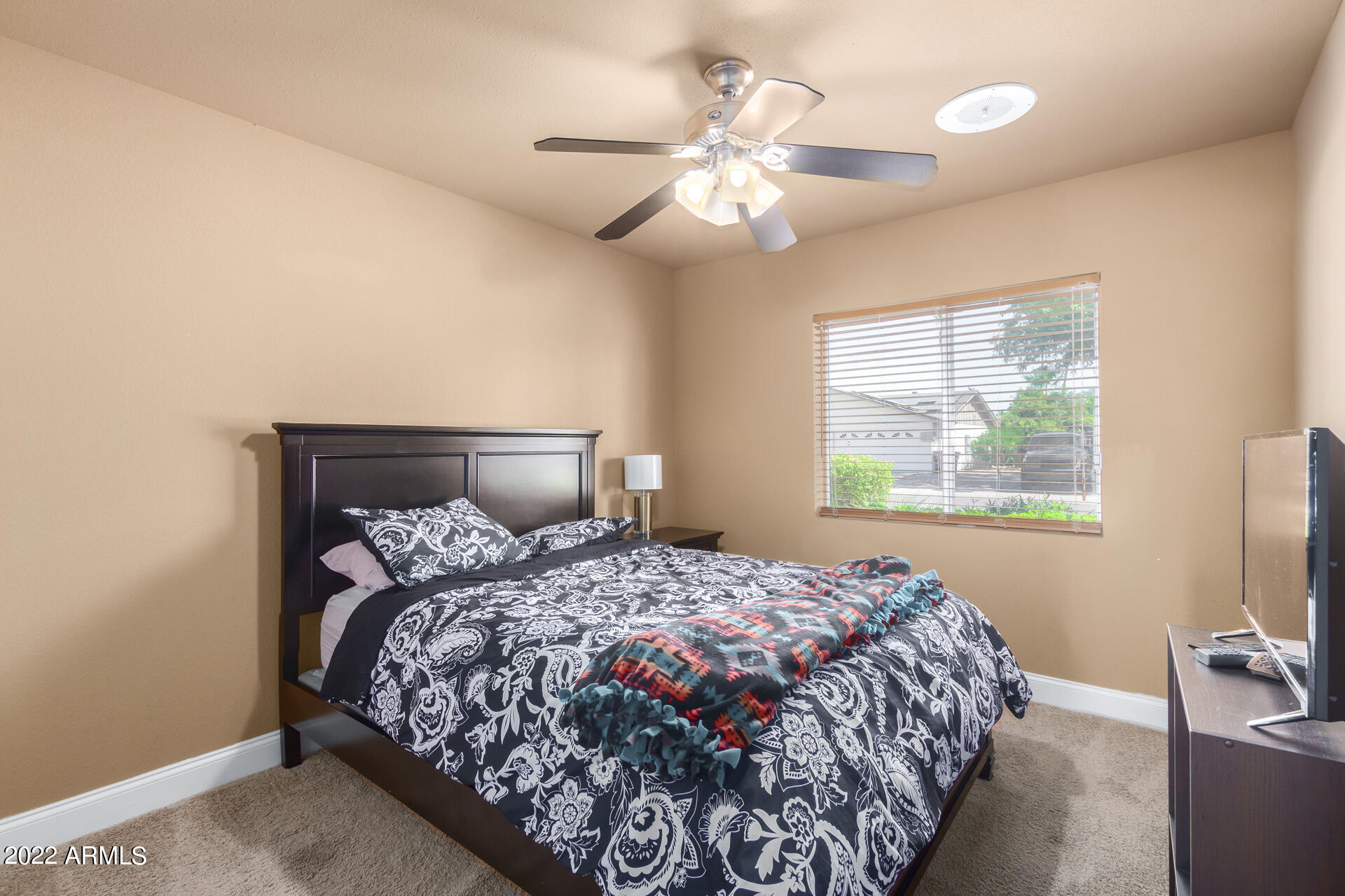 9373 E ALTADENA Avenue