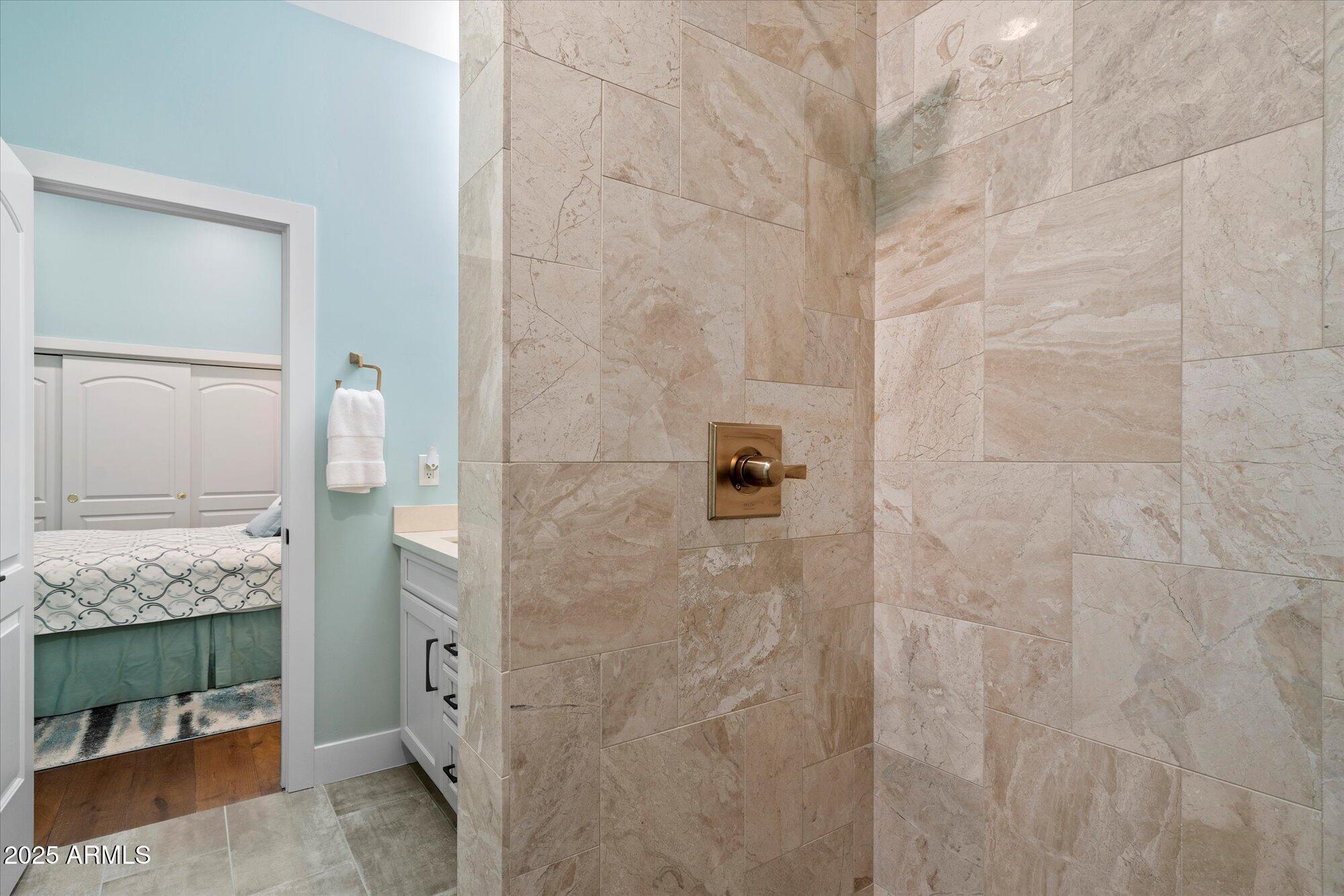 9160 E Wethersfield Road