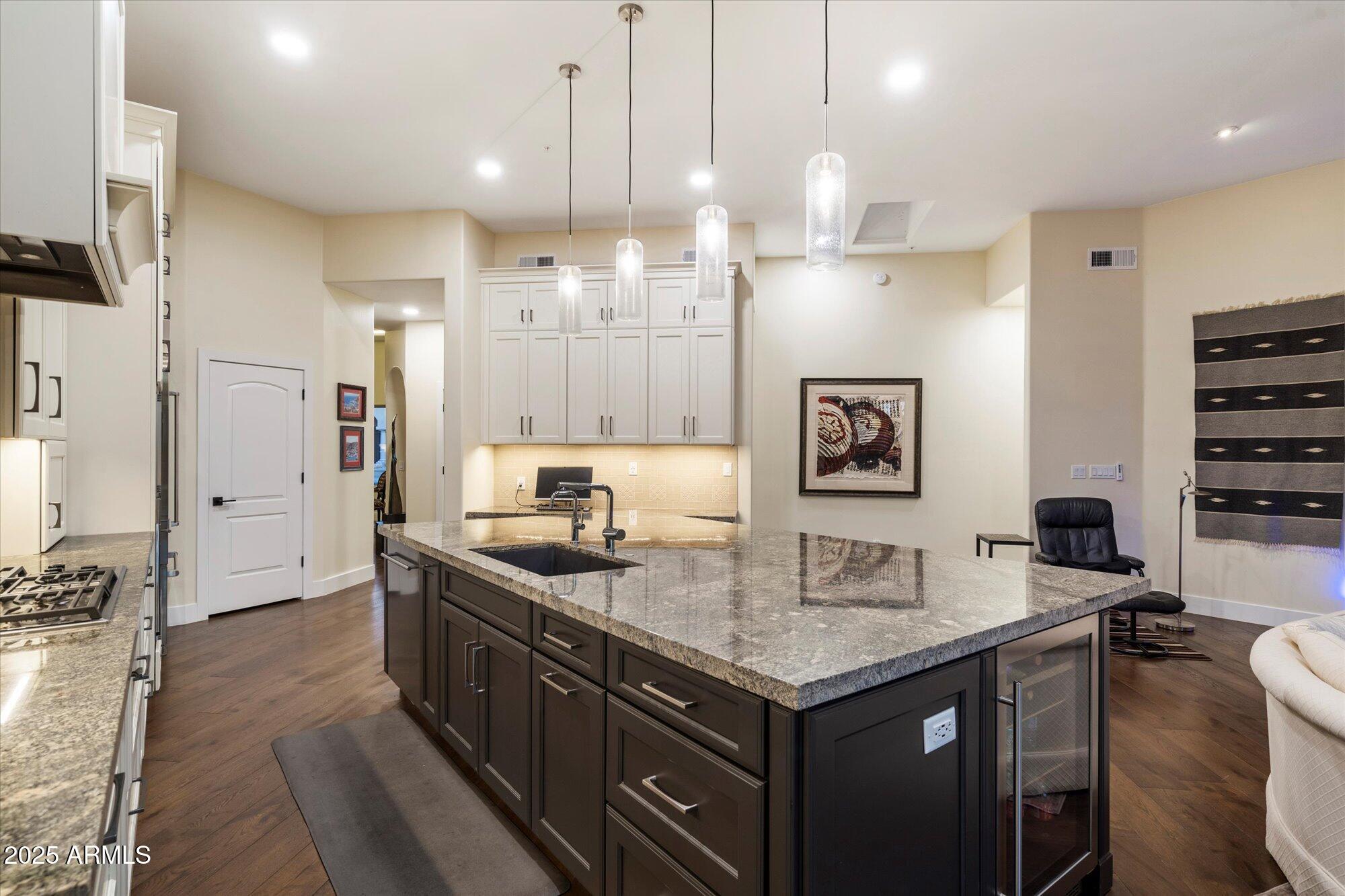 9160 E Wethersfield Road