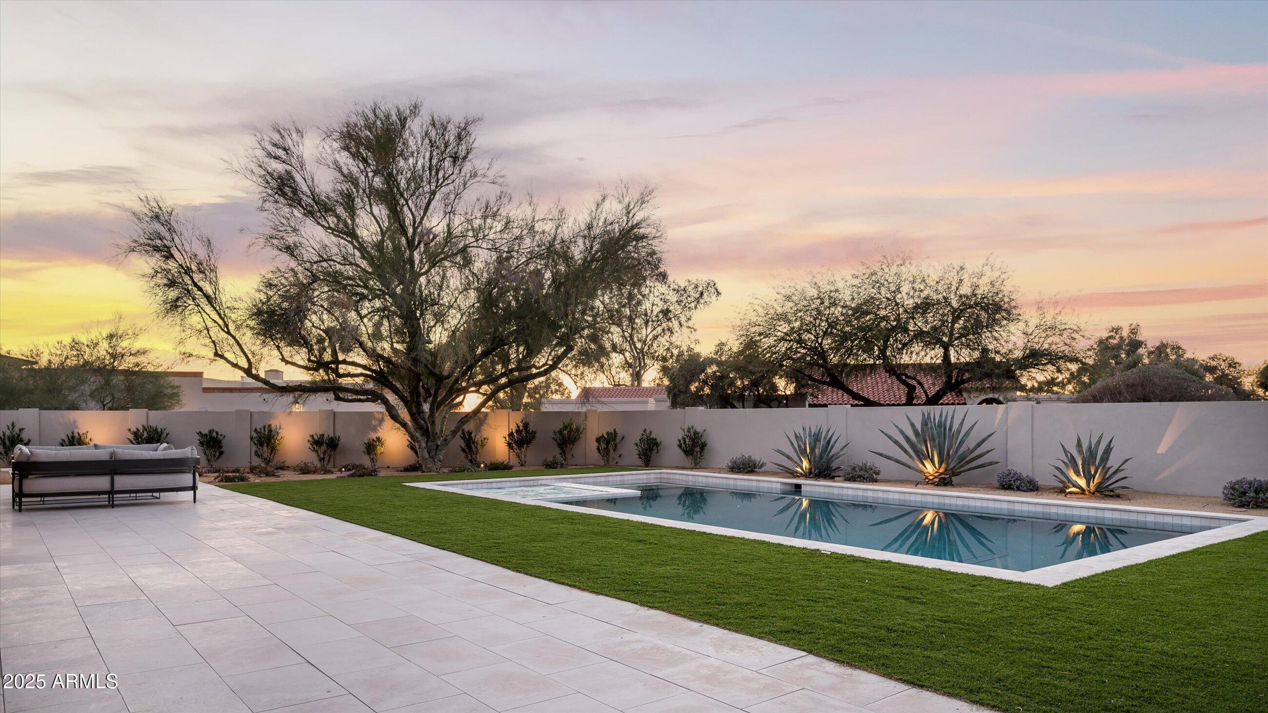 22619 N LA SENDA Drive