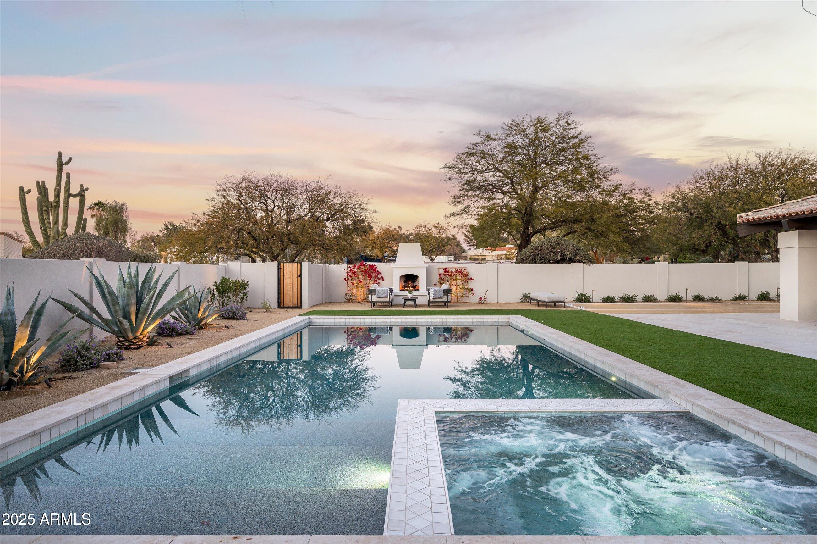 22619 N LA SENDA Drive