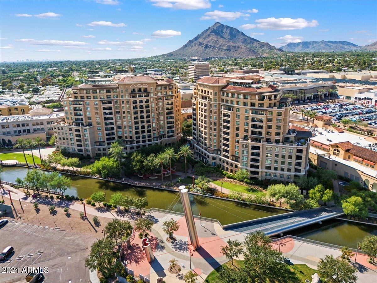 7175 E Camelback Road, 107