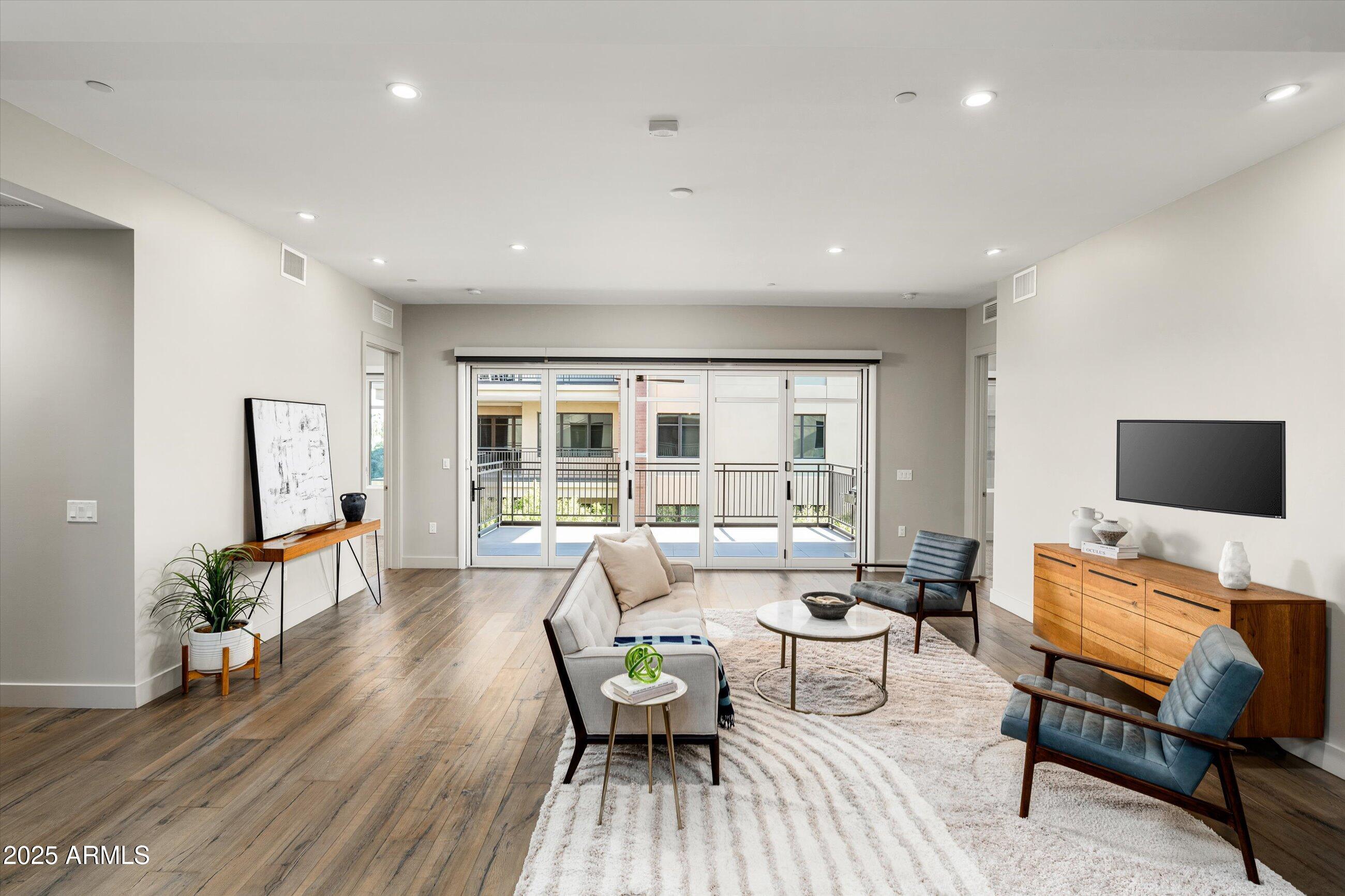 6166 N Scottsdale Road Unit: C3001