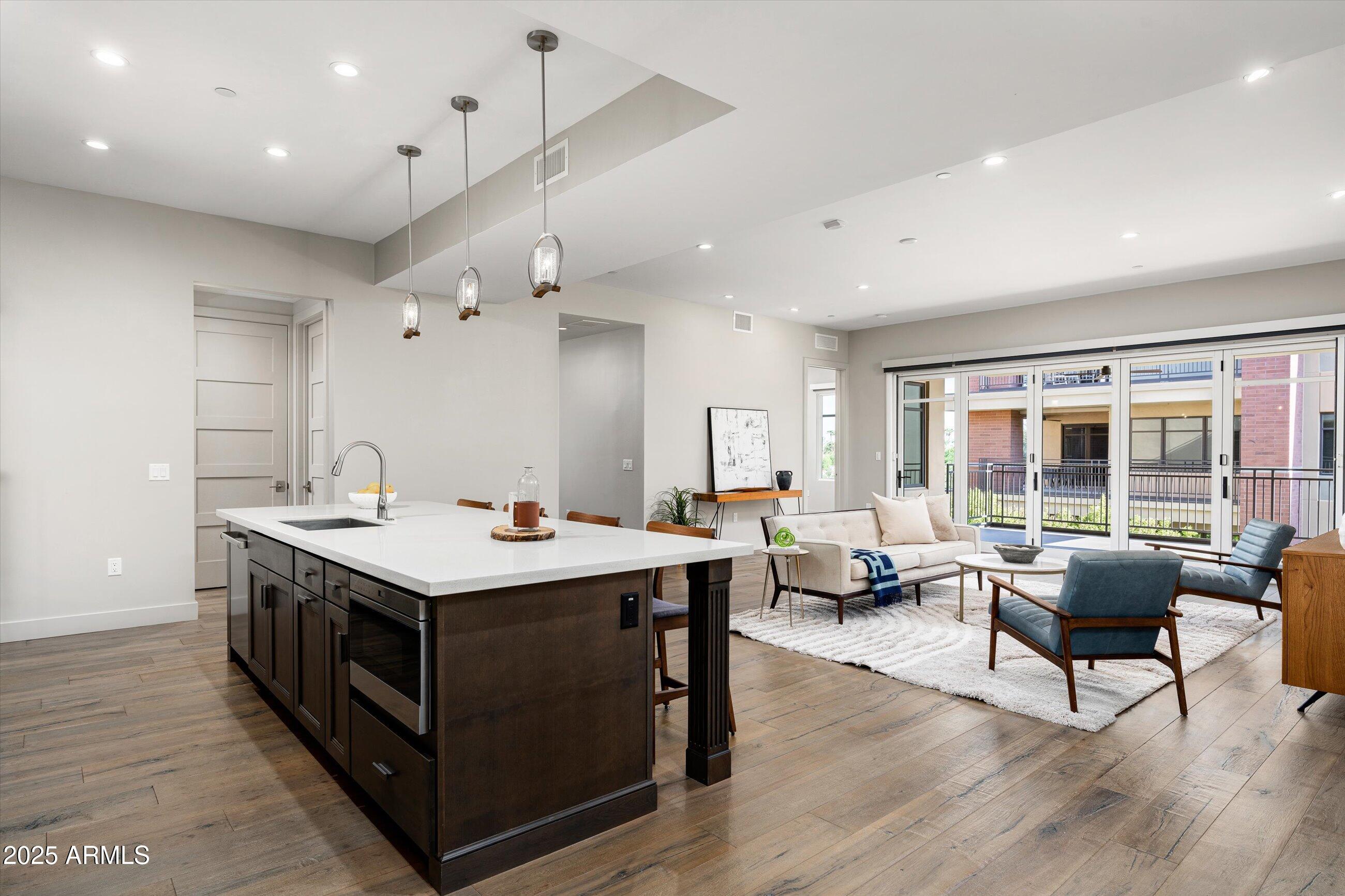 6166 N Scottsdale Road Unit: C3001