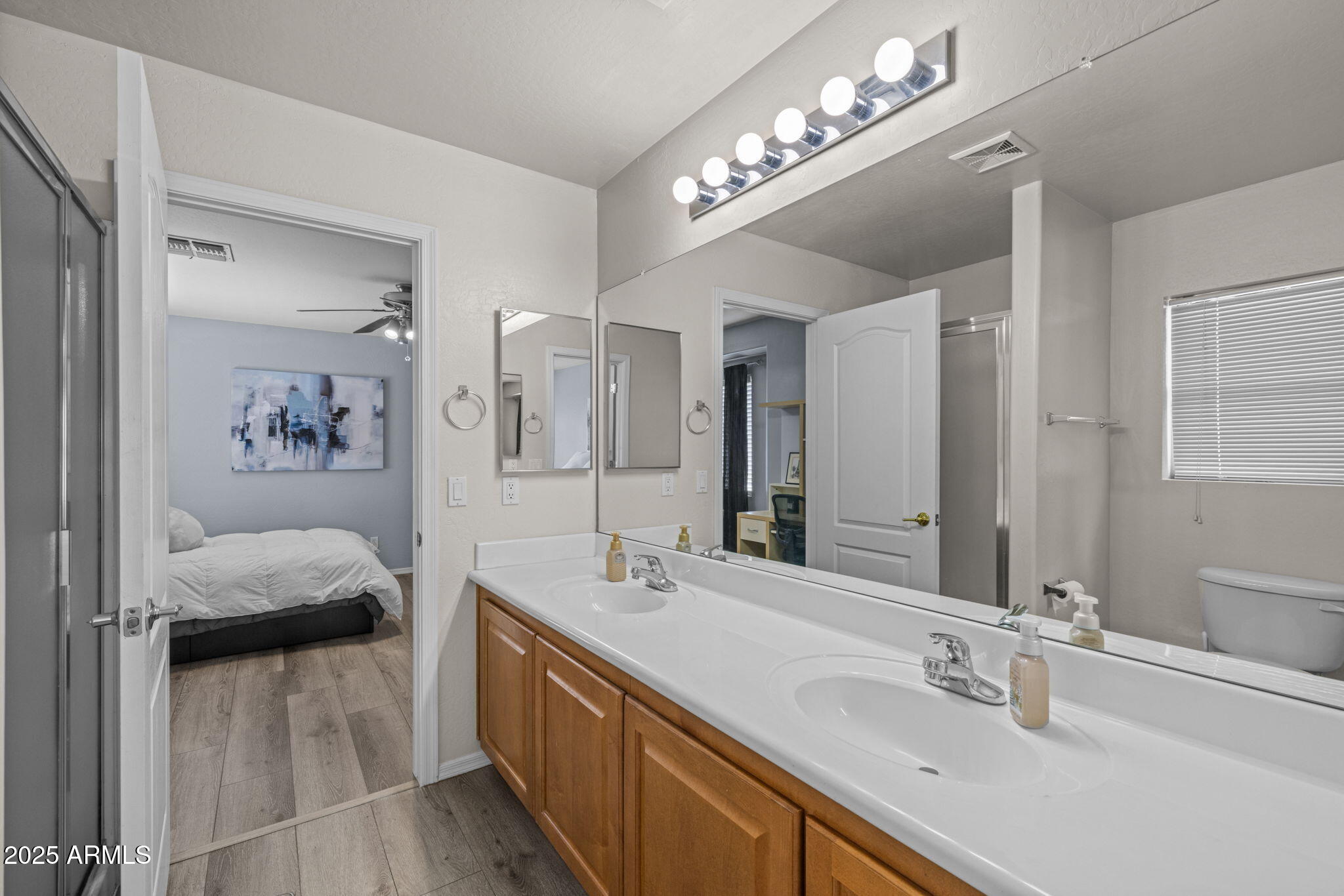 7560 E LELAND Circle