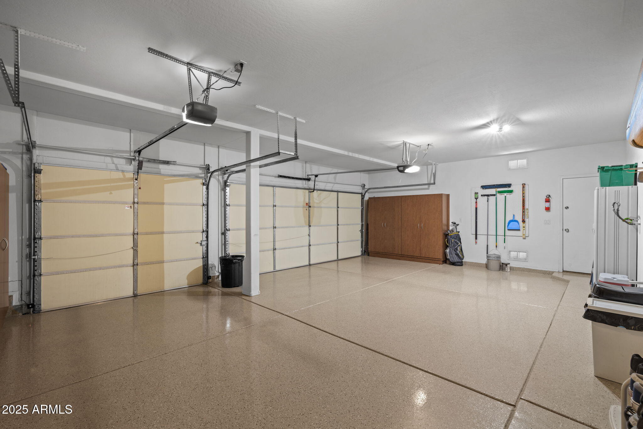 7560 E LELAND Circle