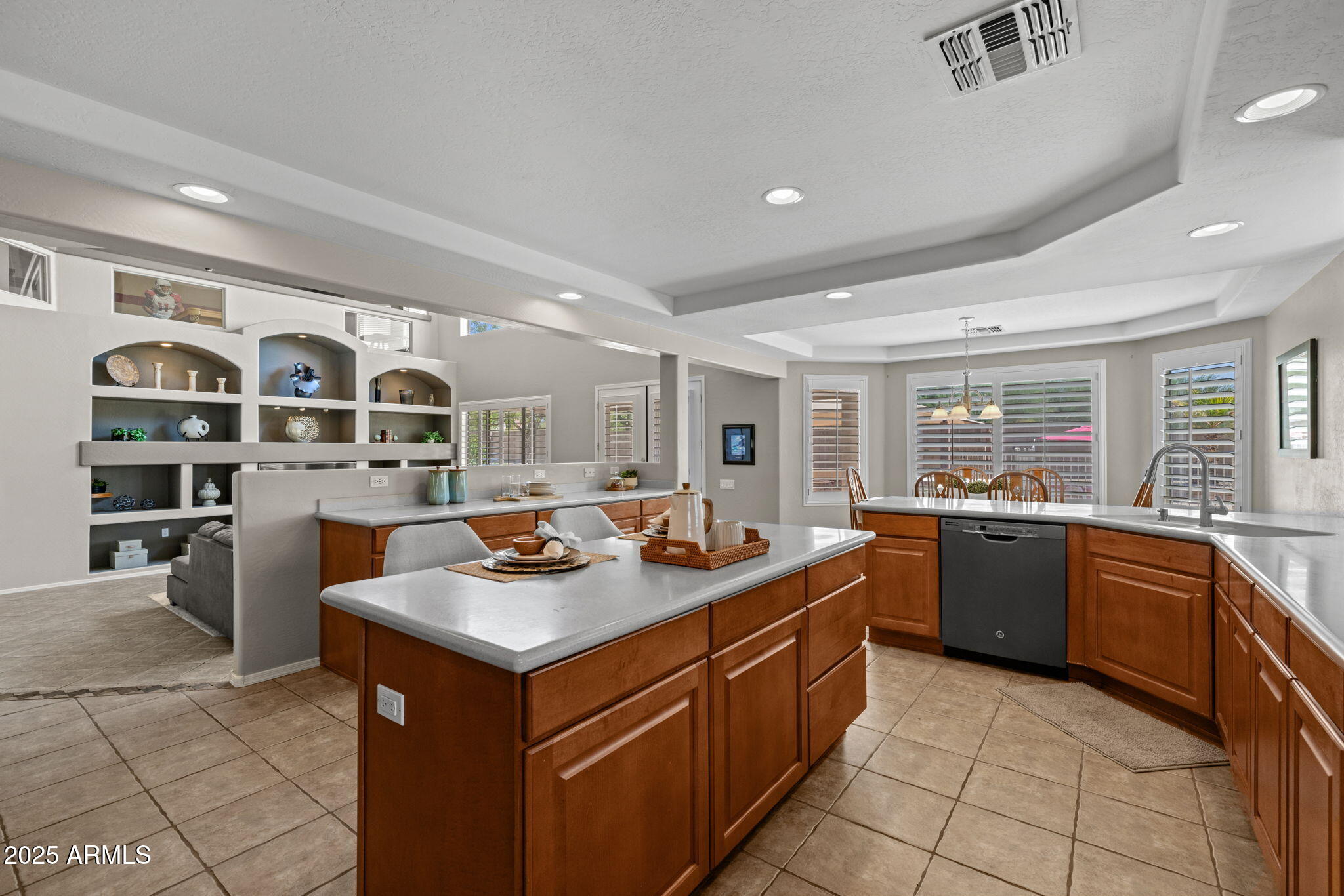 7560 E LELAND Circle