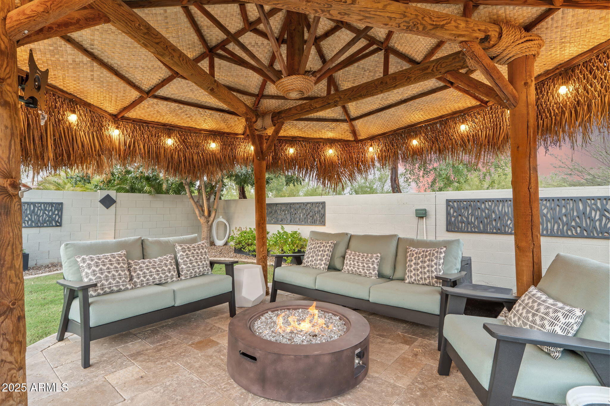 4901 S JOSHUA TREE Lane